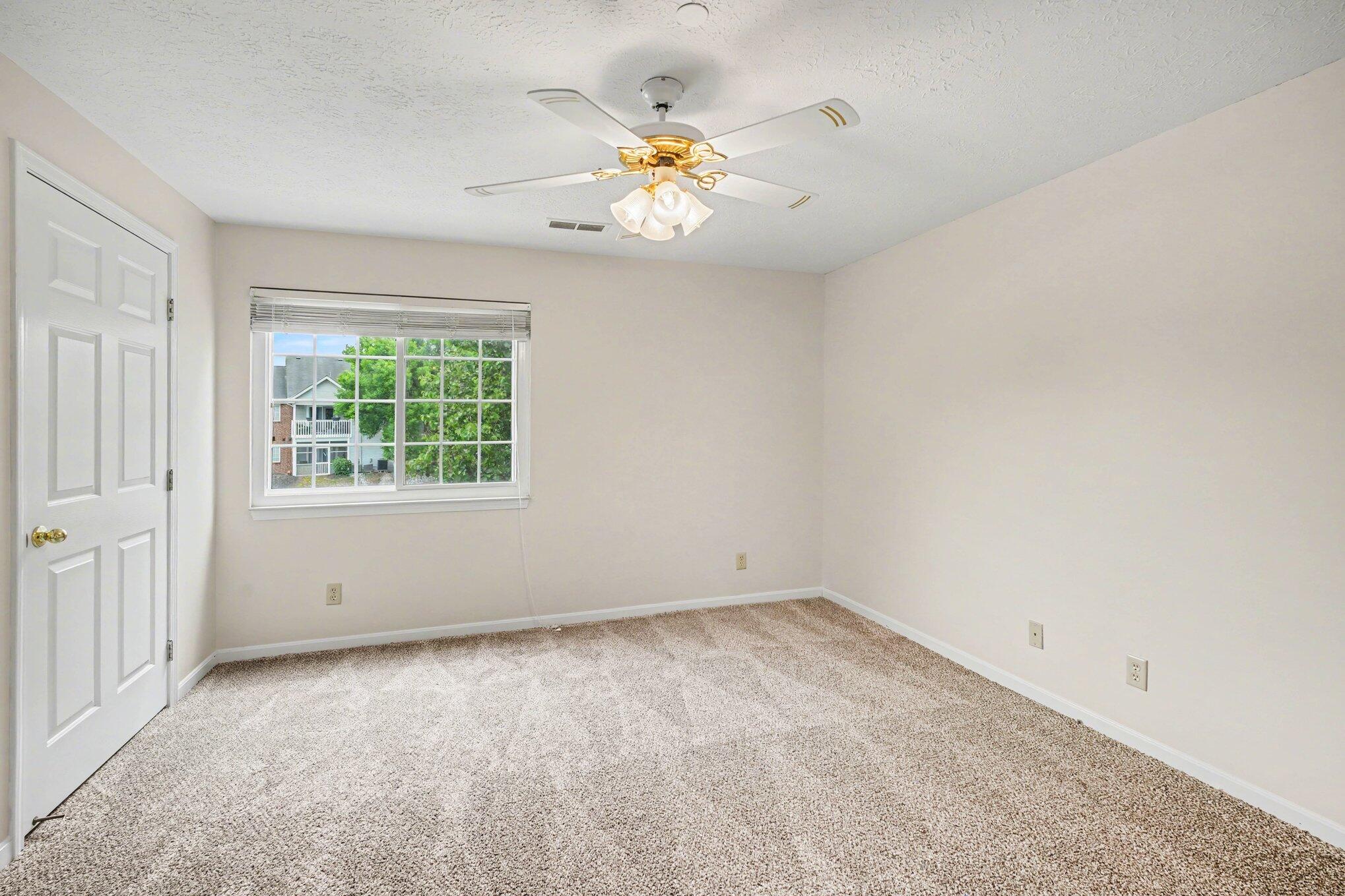 155 Barren River Drive, 7 Property Photo 10