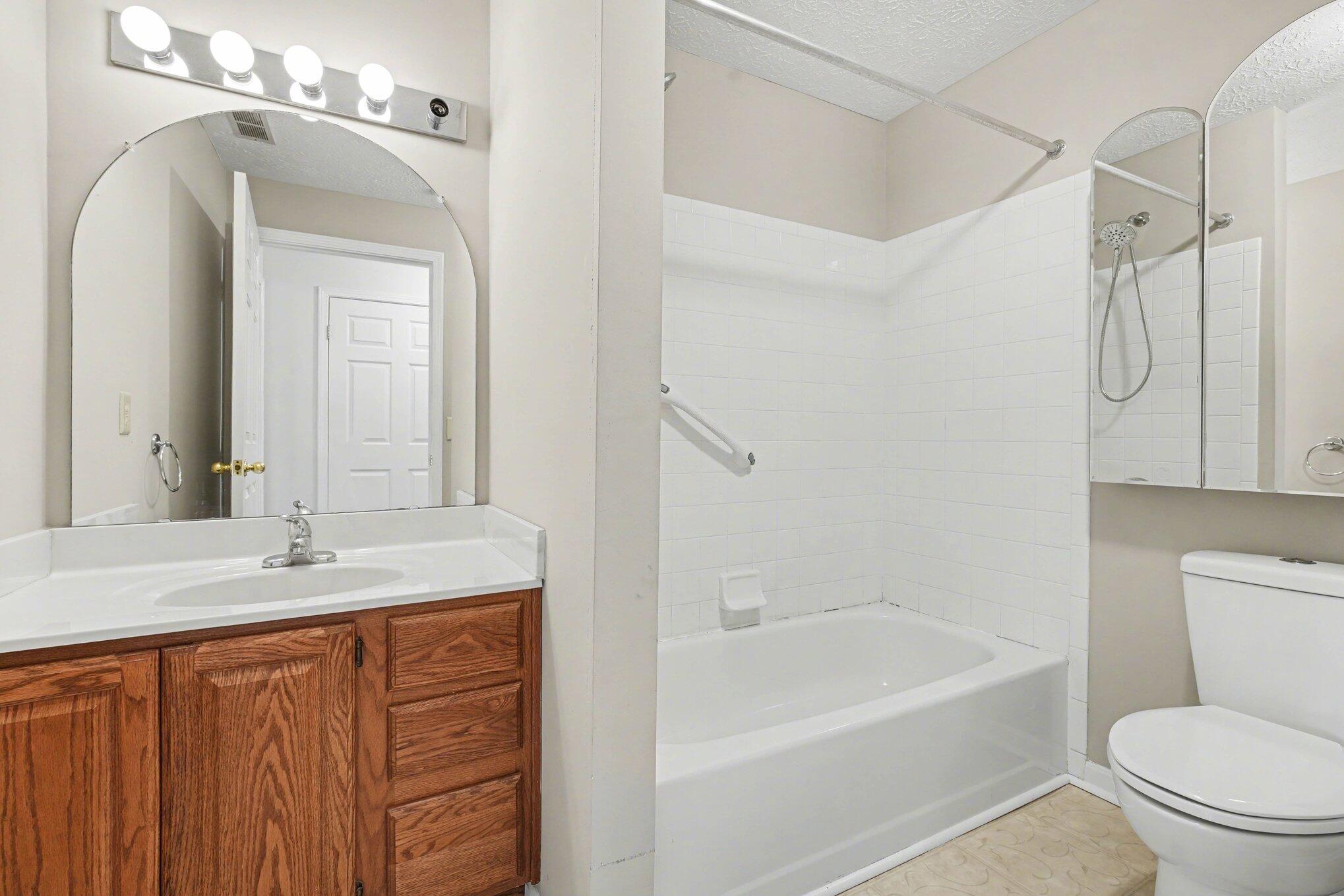 155 Barren River Drive, 7 Property Photo 12