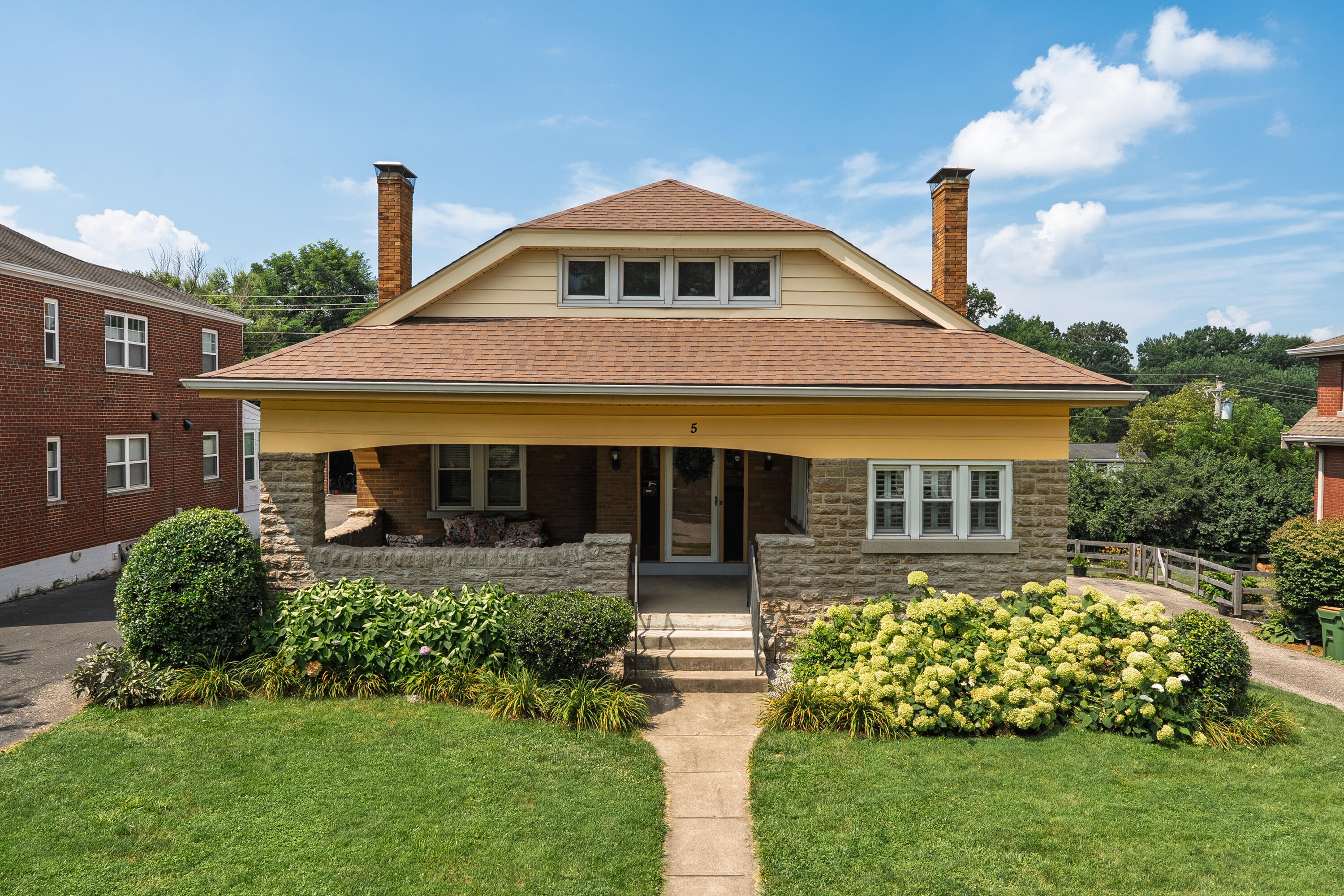 5 Pleasant Ridge Avenue Property Photo 1