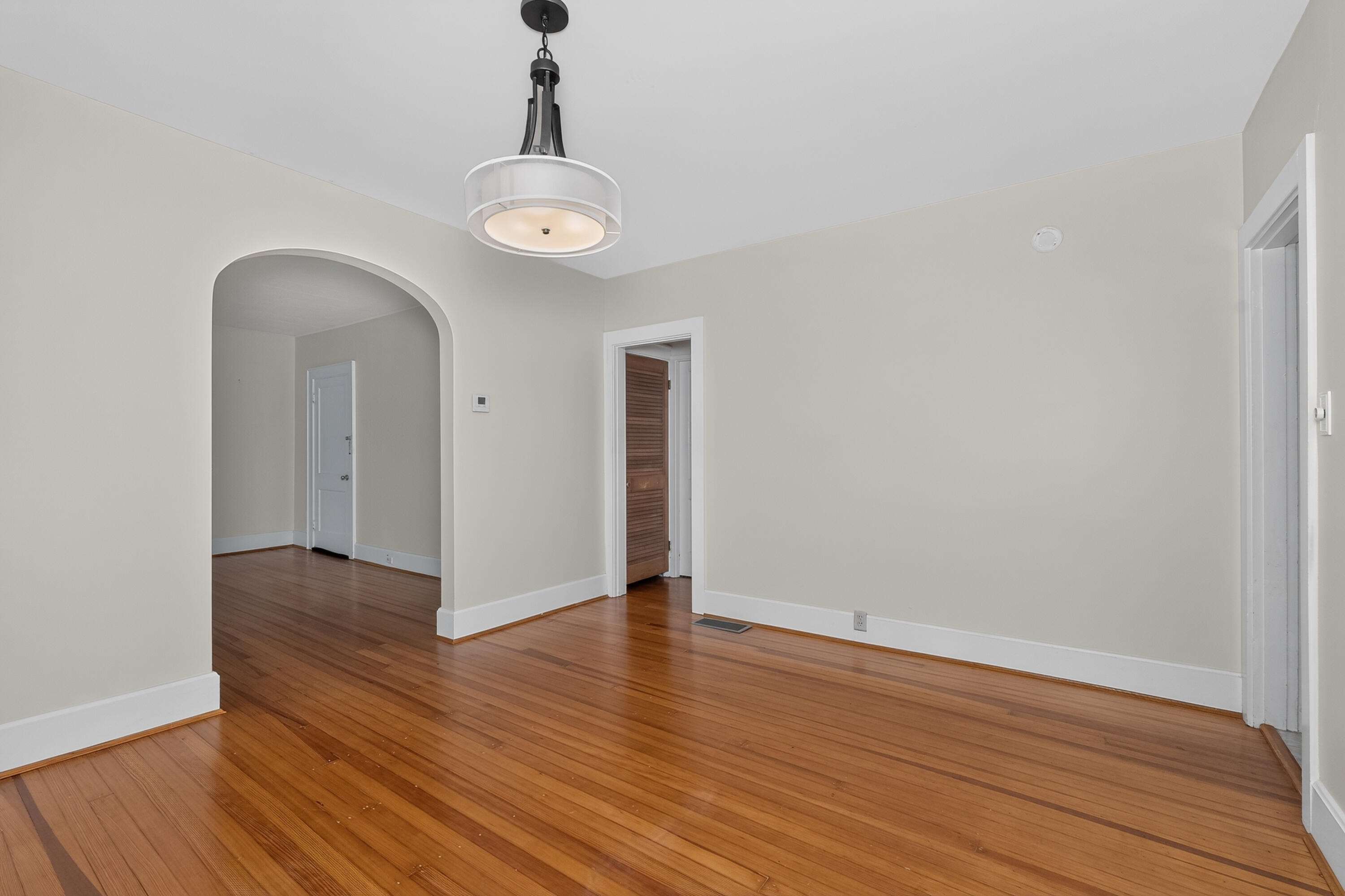 5 Pleasant Ridge Avenue Property Photo 16