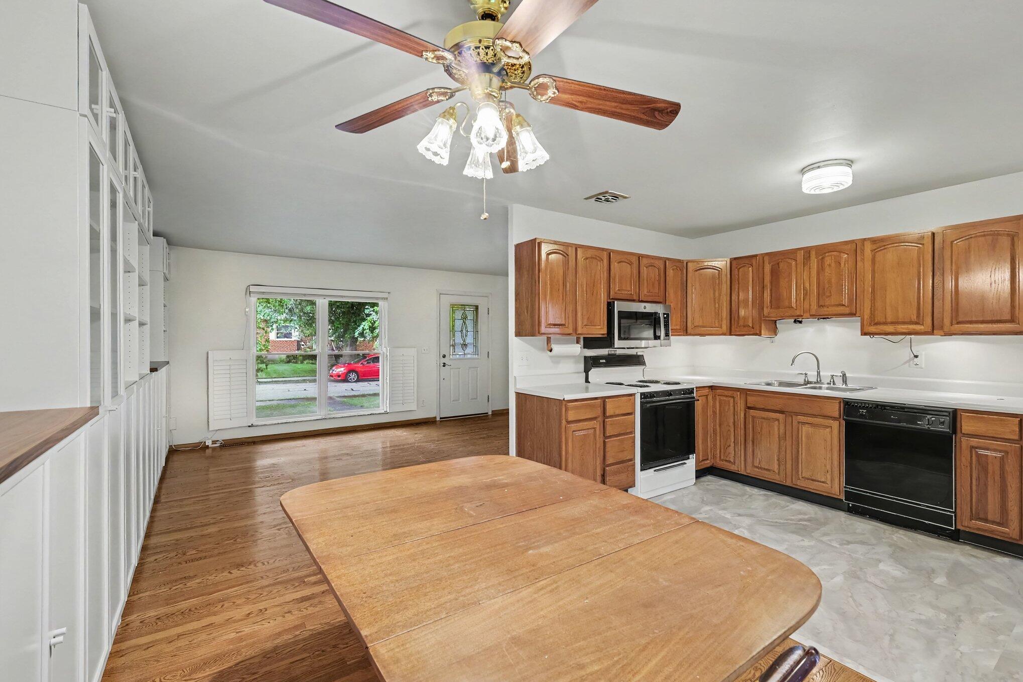 1590 Marcella Drive Property Photo 10