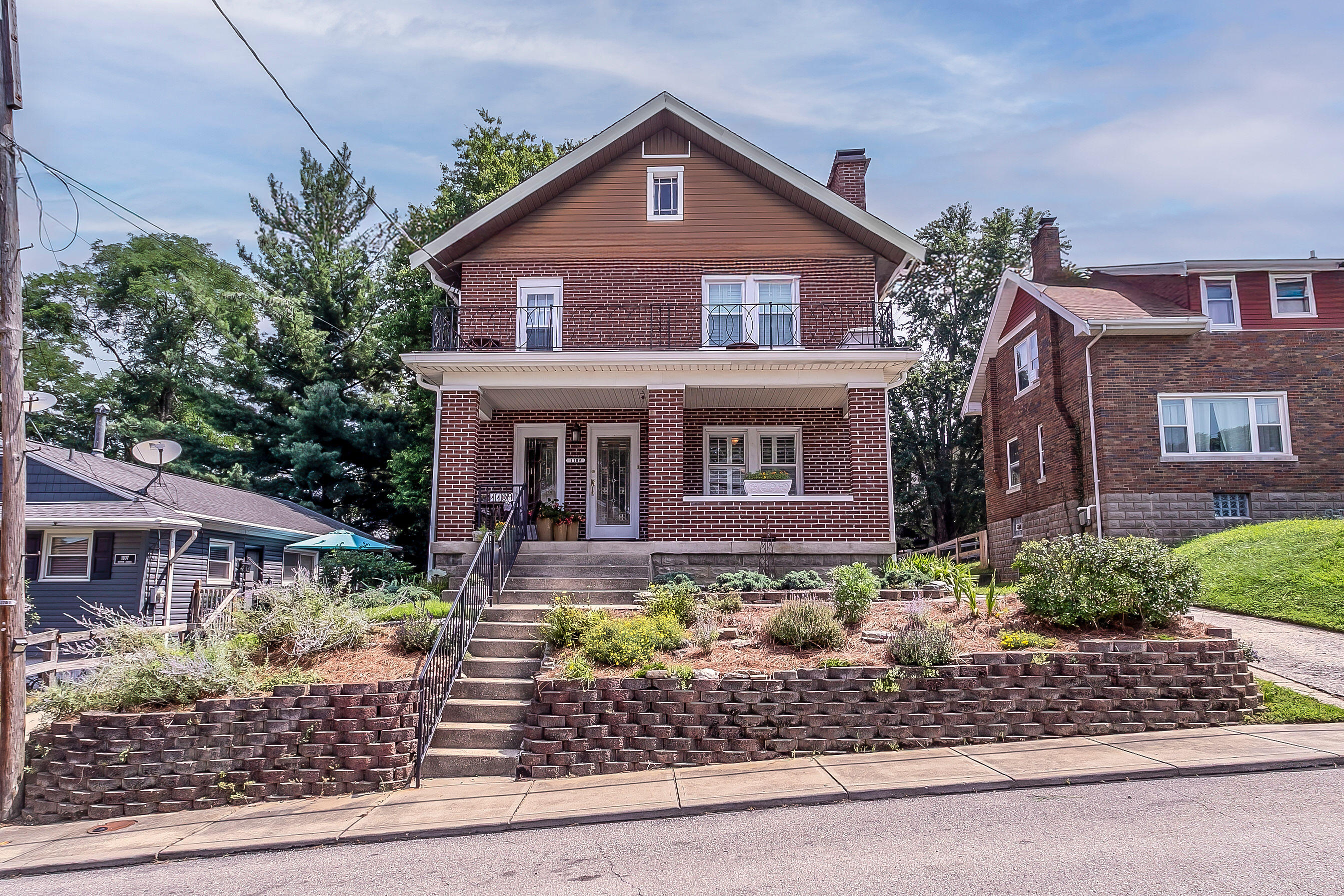 1109 Dayton Avenue Property Photo 1