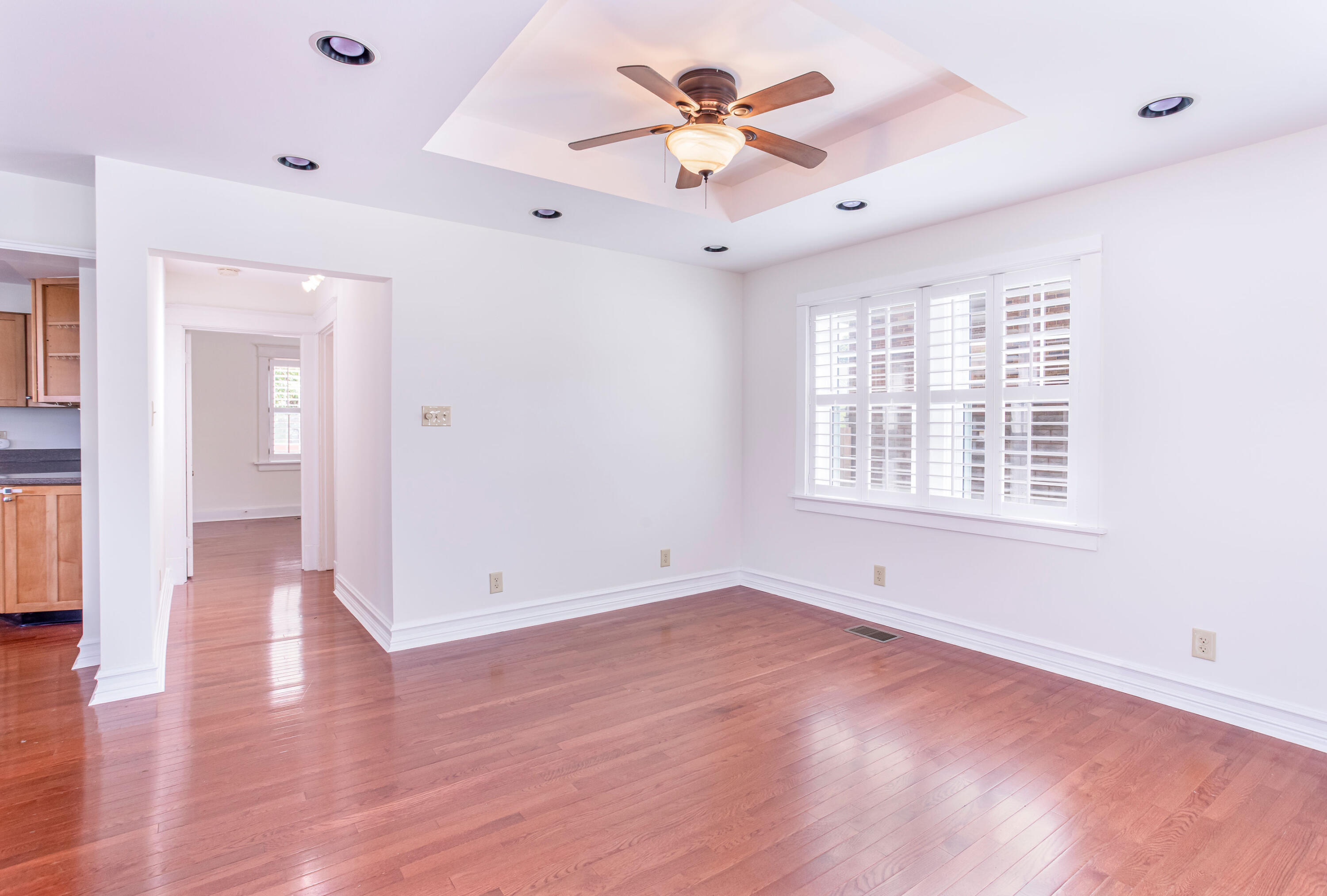 1109 Dayton Avenue Property Photo 14