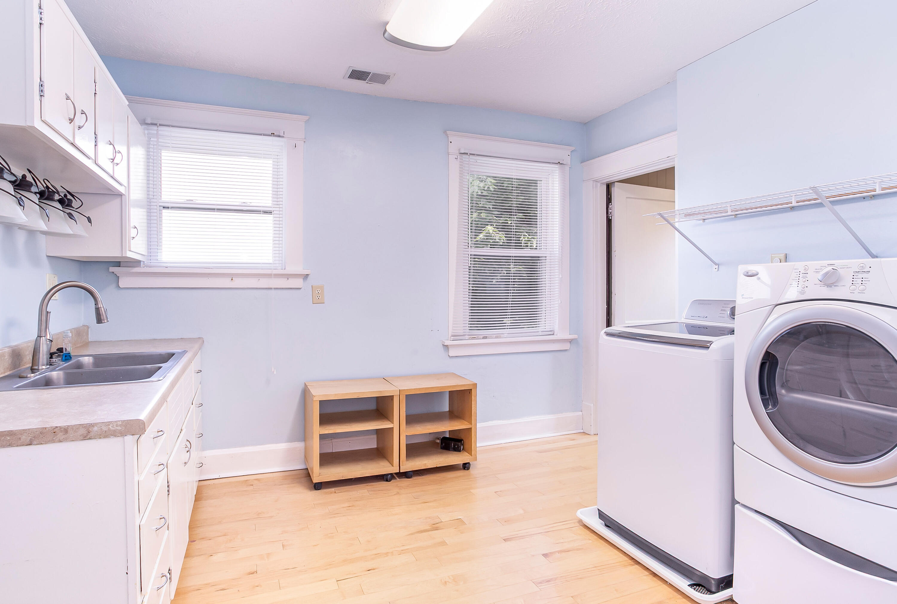 1109 Dayton Avenue Property Photo 26