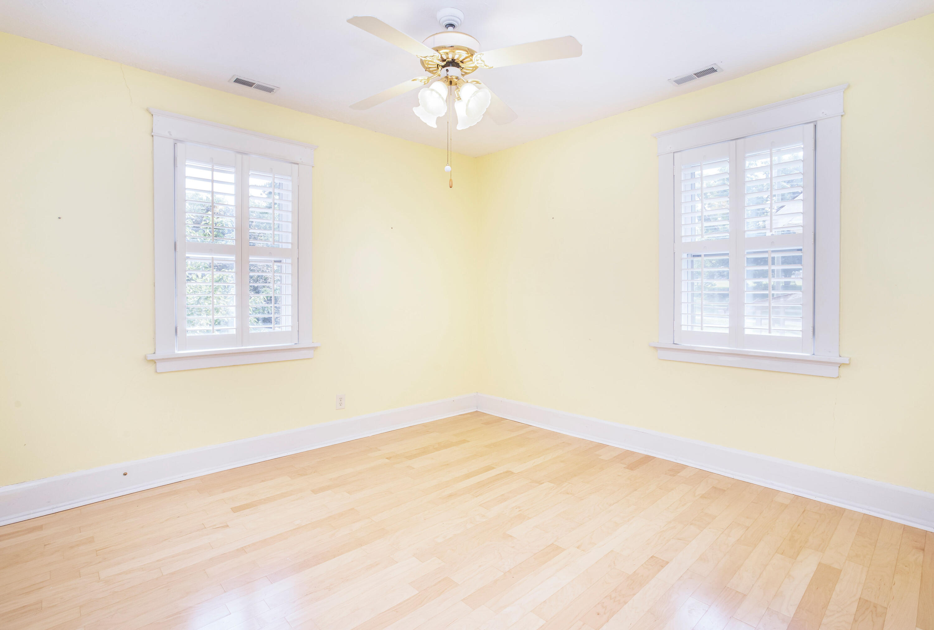 1109 Dayton Avenue Property Photo 30