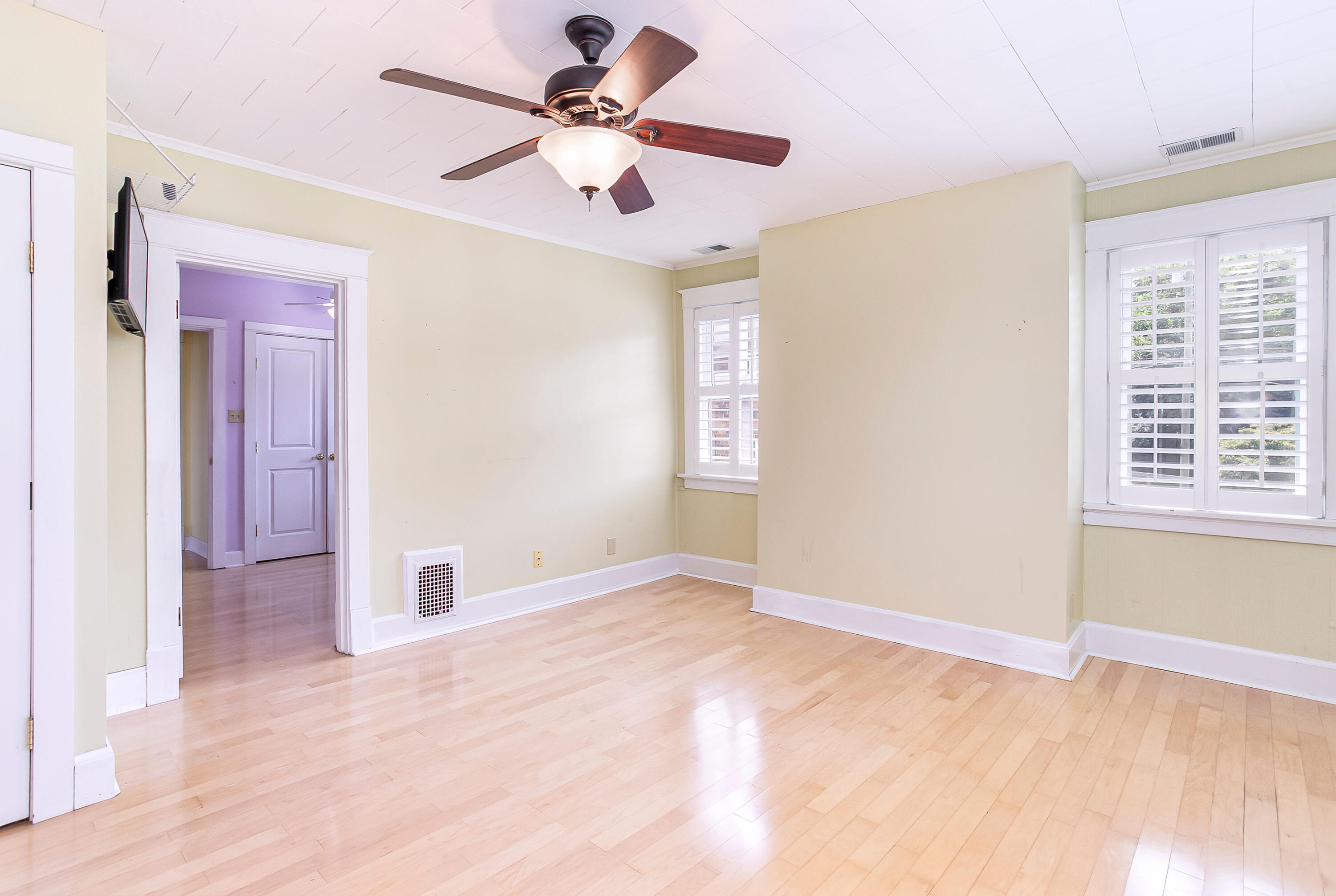 1109 Dayton Avenue Property Photo 35