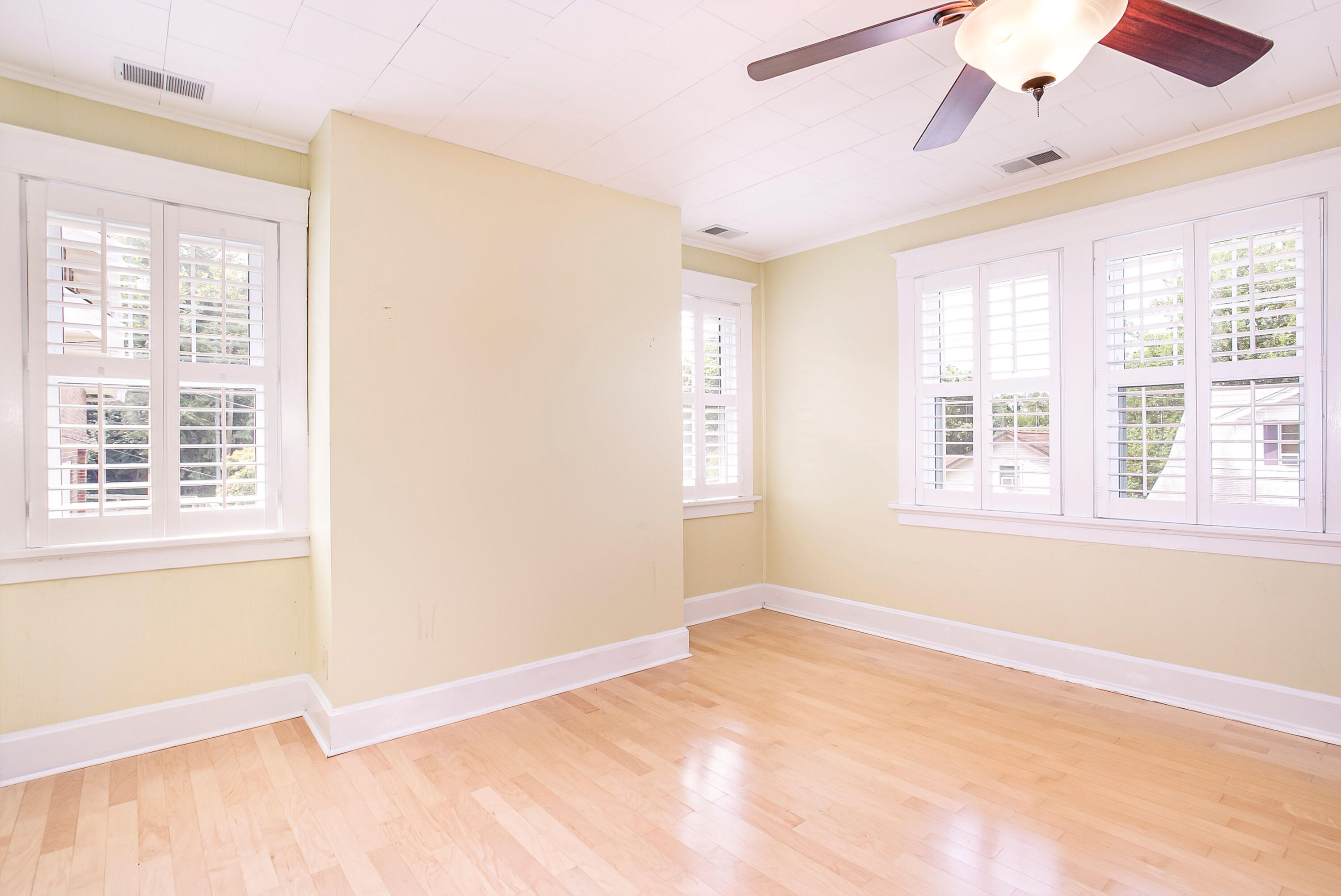 1109 Dayton Avenue Property Photo 36