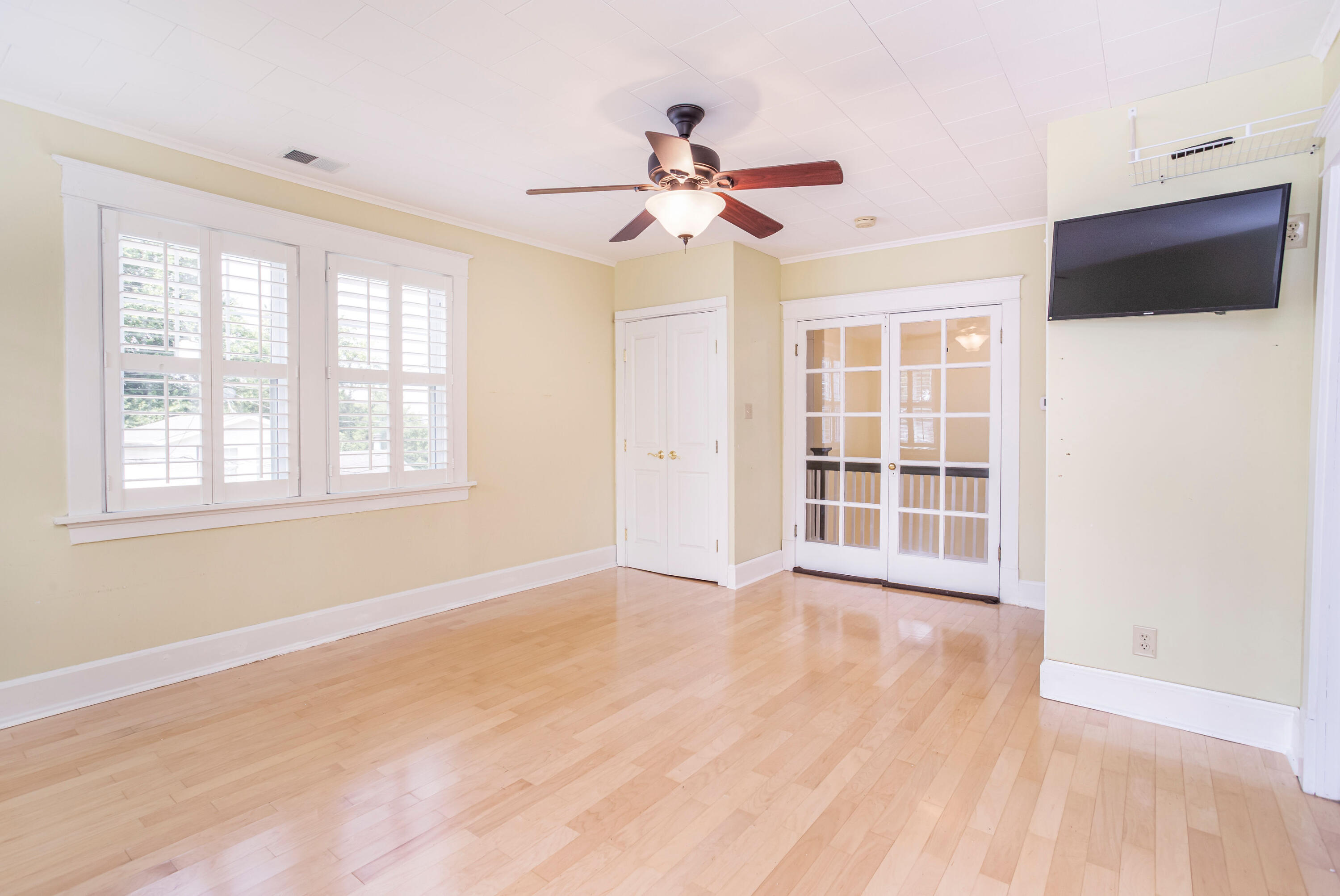 1109 Dayton Avenue Property Photo 37