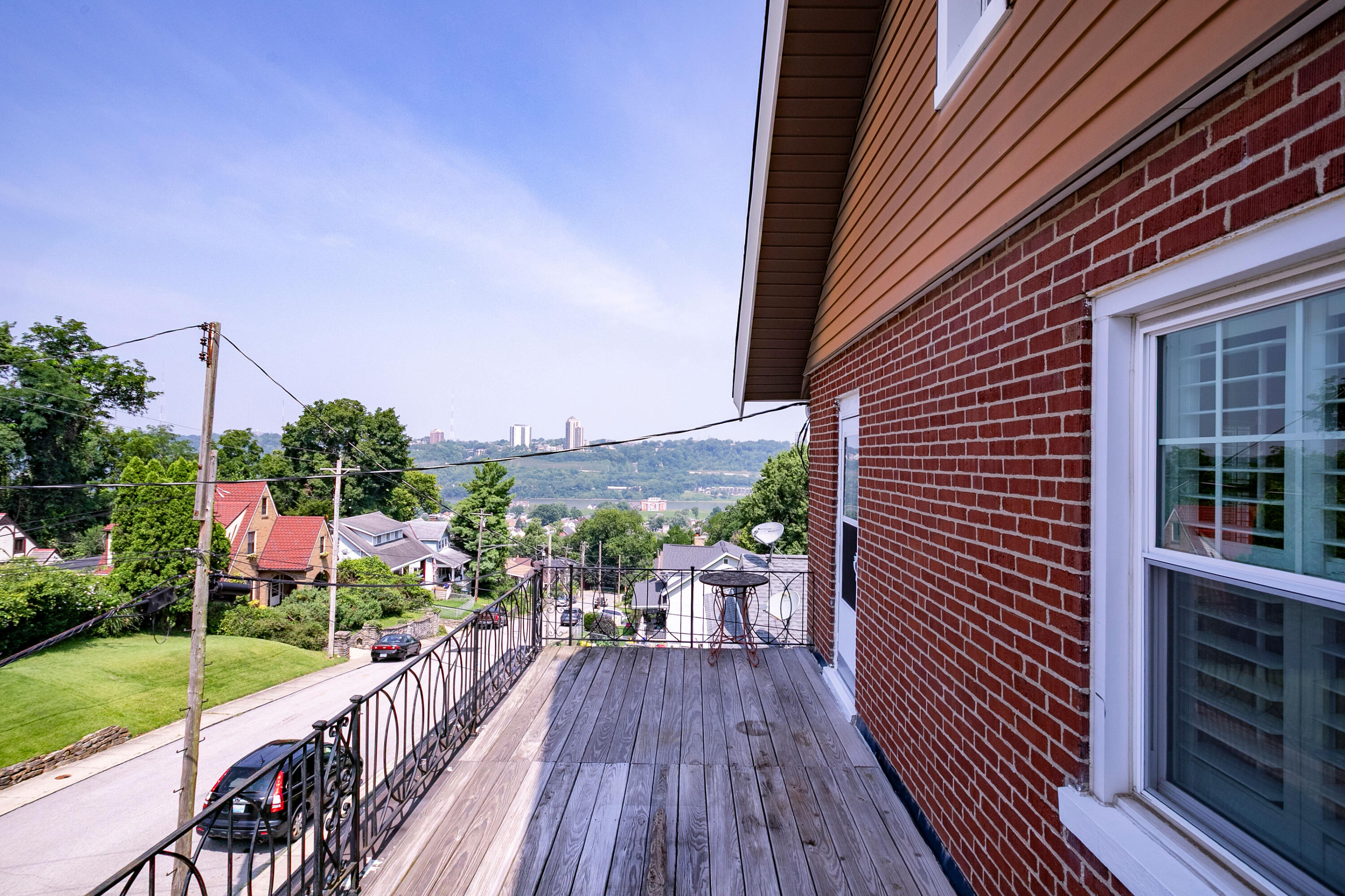 1109 Dayton Avenue Property Photo 40