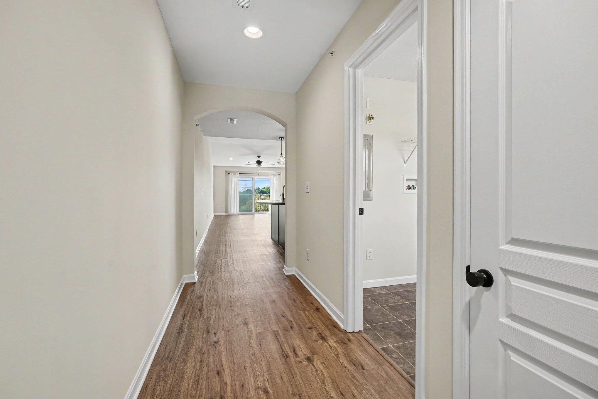 6069 Boulder View Property Photo 4