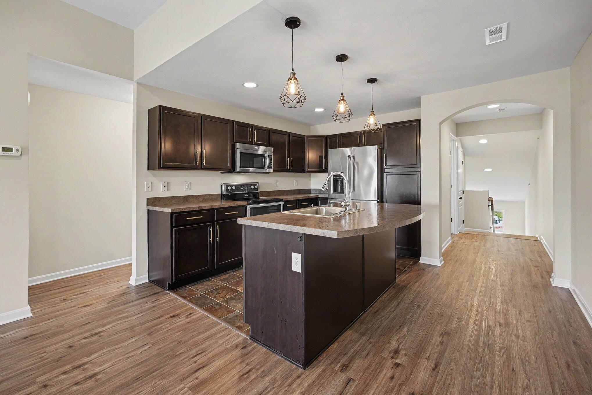 6069 Boulder View Property Photo 8