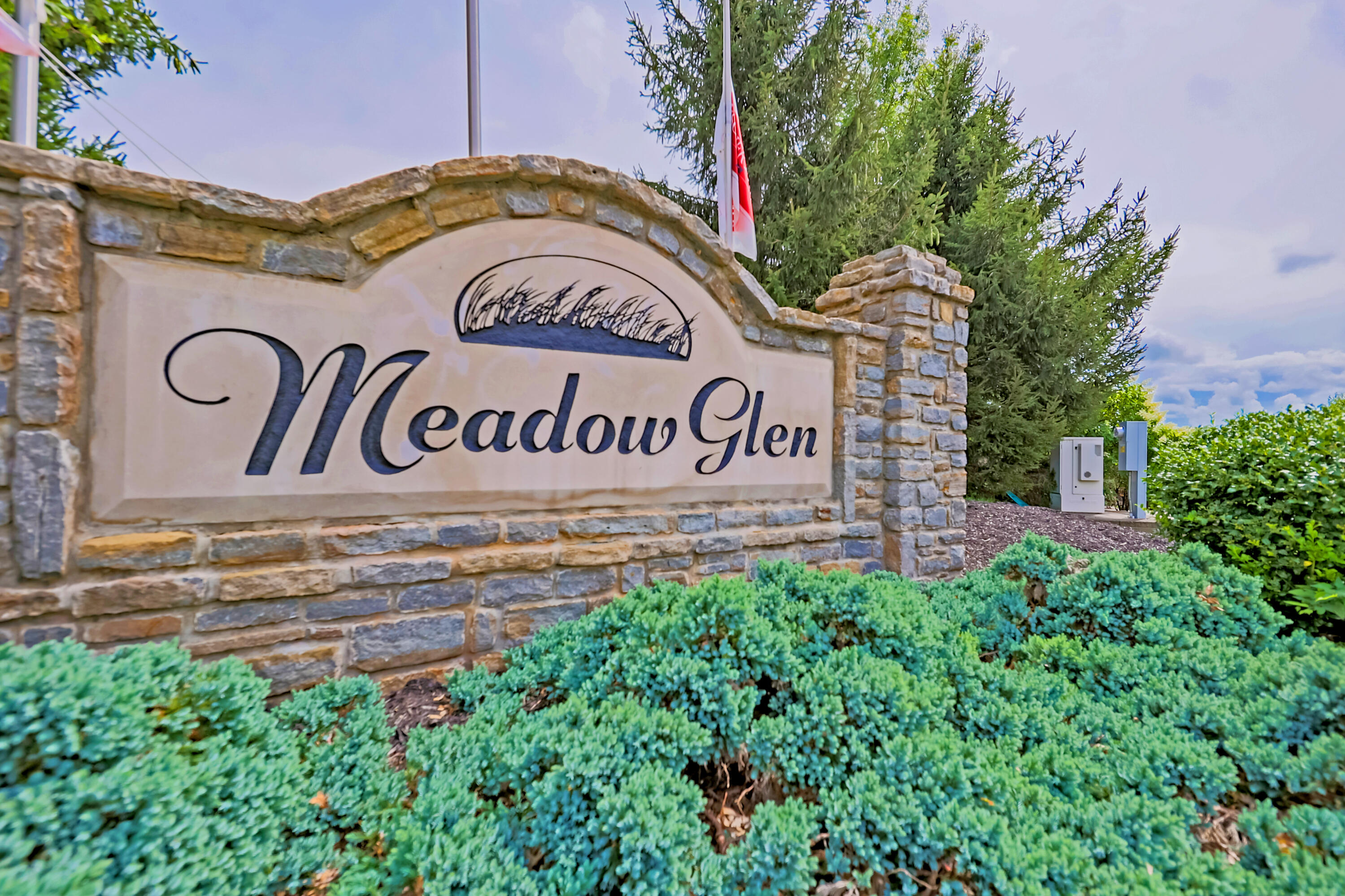 1327 Meadowcrest Circle Property Photo 40