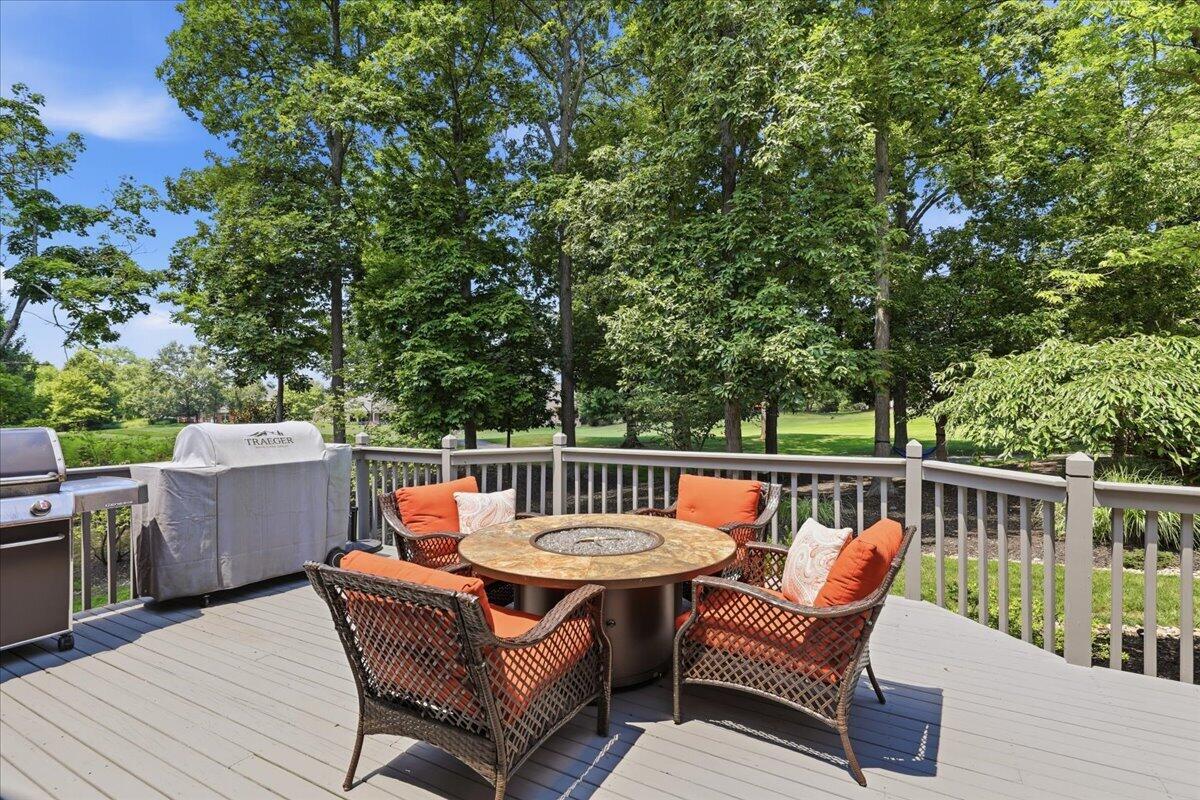 10832 Silver Charm Lane Property Photo 12