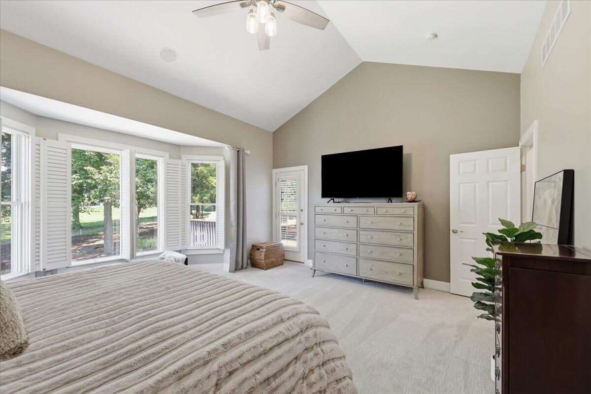 10832 Silver Charm Lane Property Photo 14