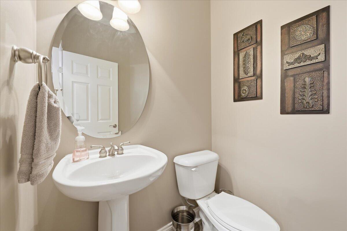10832 Silver Charm Lane Property Photo 26
