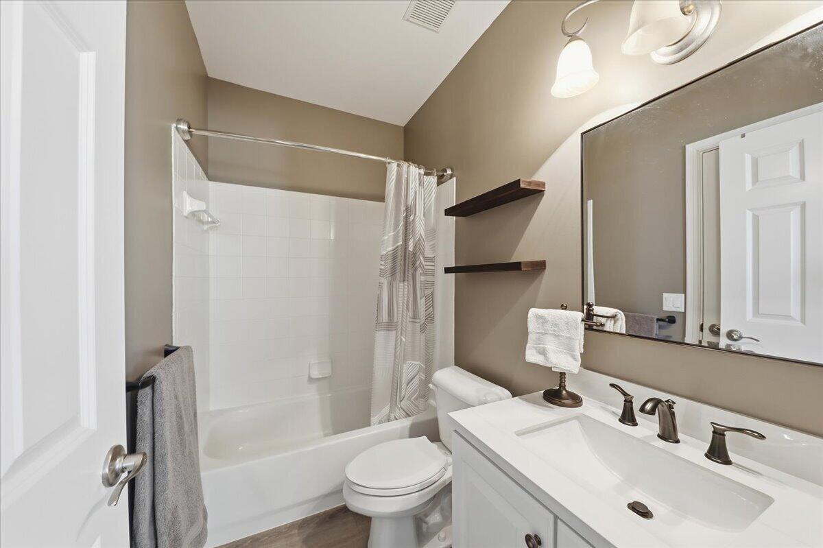 10832 Silver Charm Lane Property Photo 40