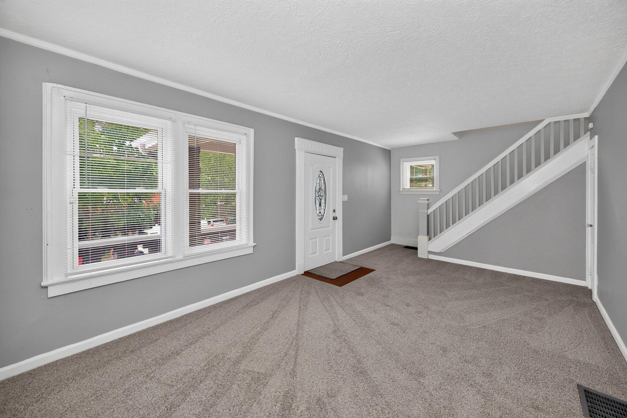 1507 Monroe Street Property Photo 7