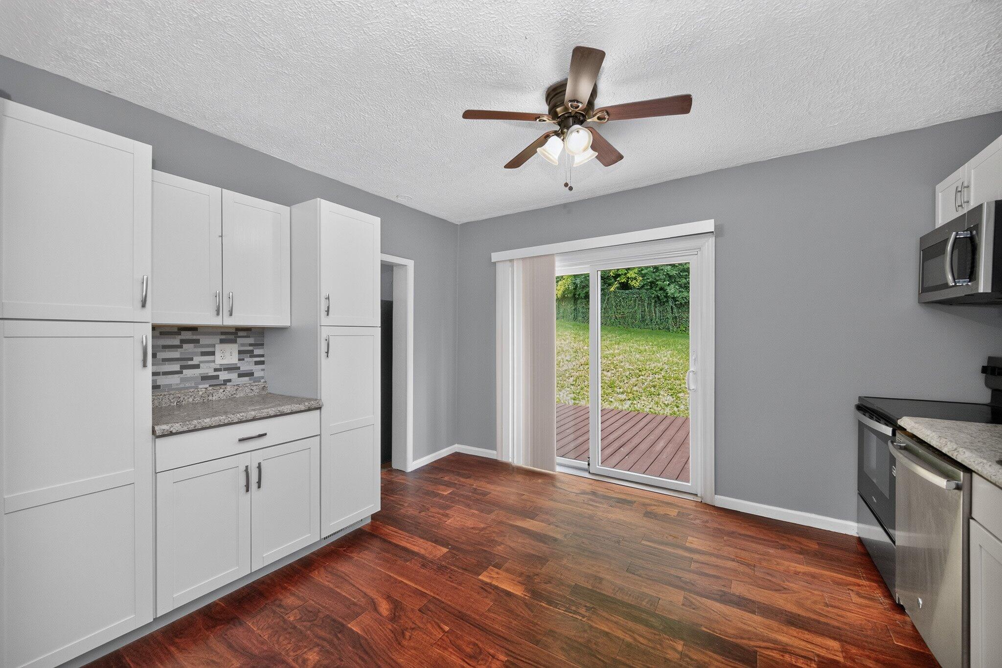 1507 Monroe Street Property Photo 12