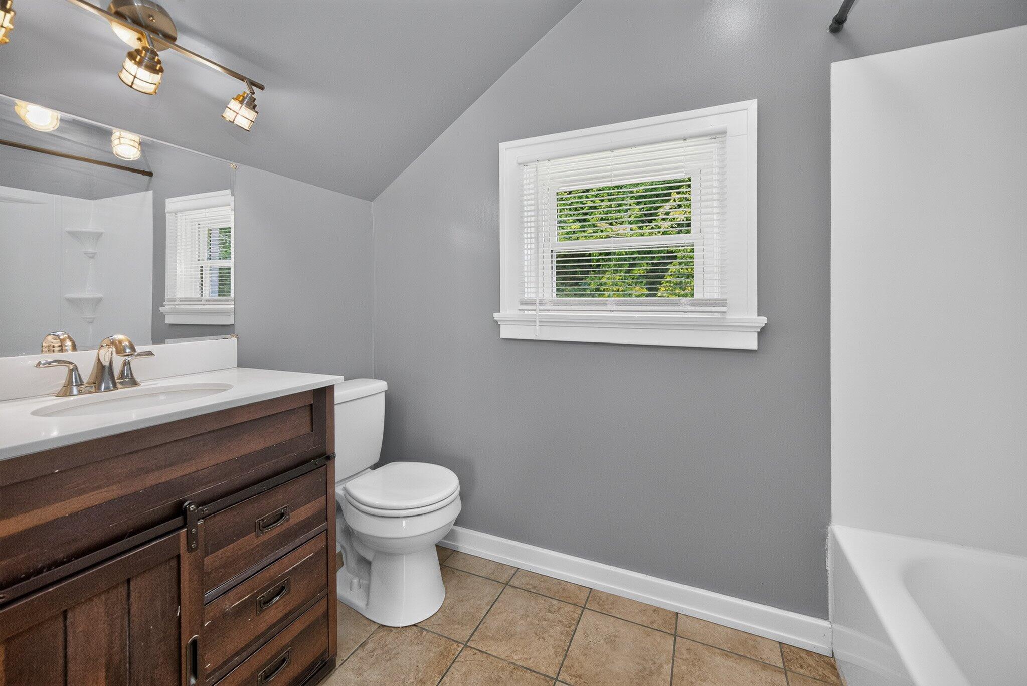 1507 Monroe Street Property Photo 24