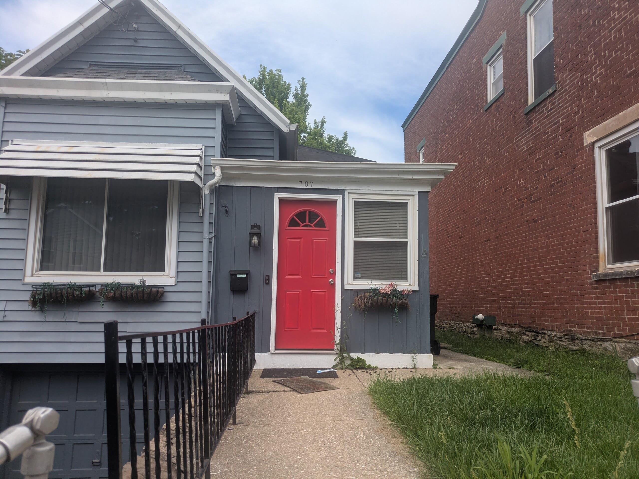 707 Walnut Street Property Photo 1