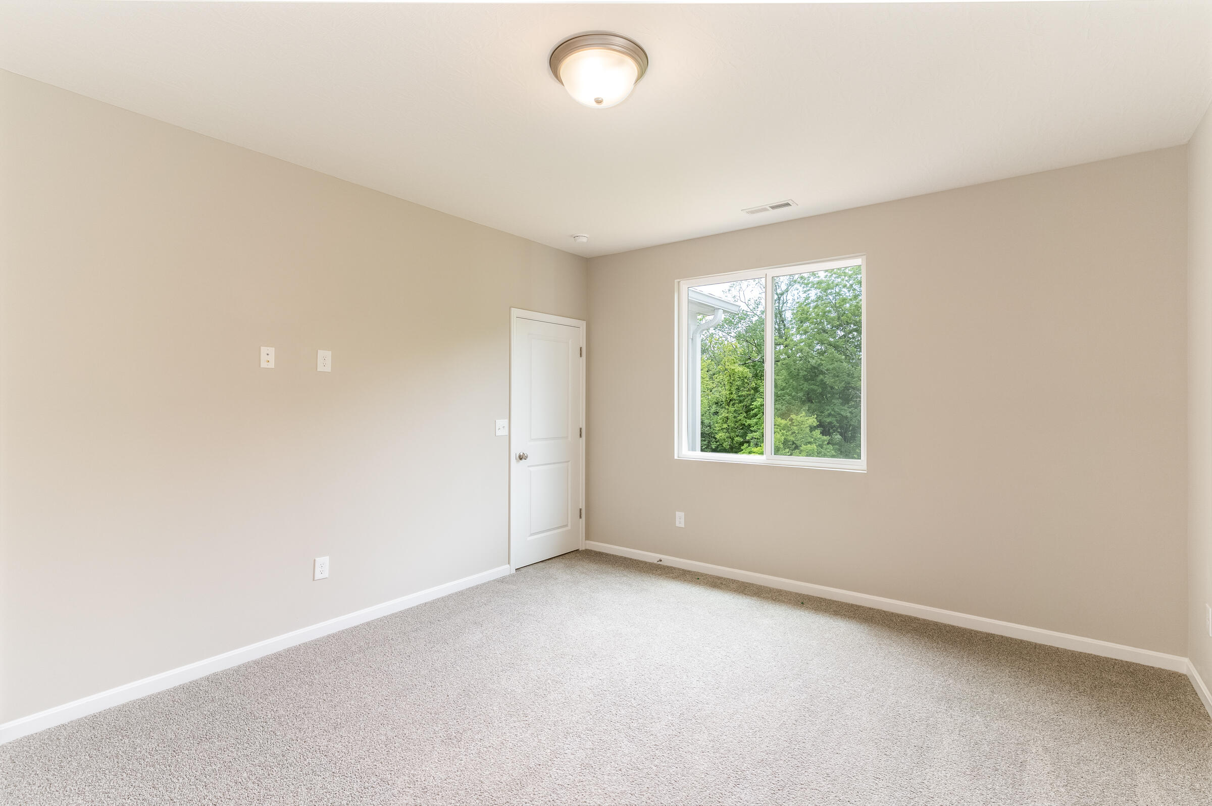 787 Oberon Lane Property Photo 18