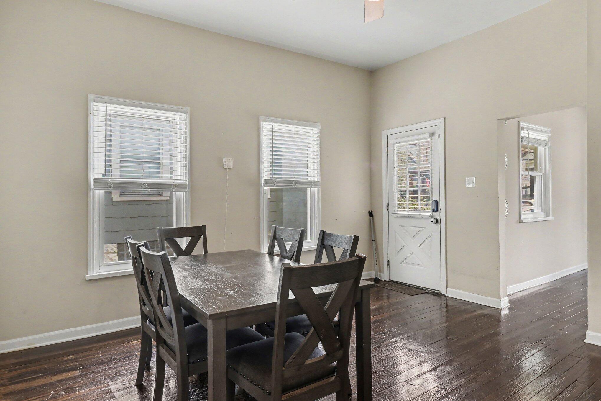 3302 Rogers Street Property Photo 6
