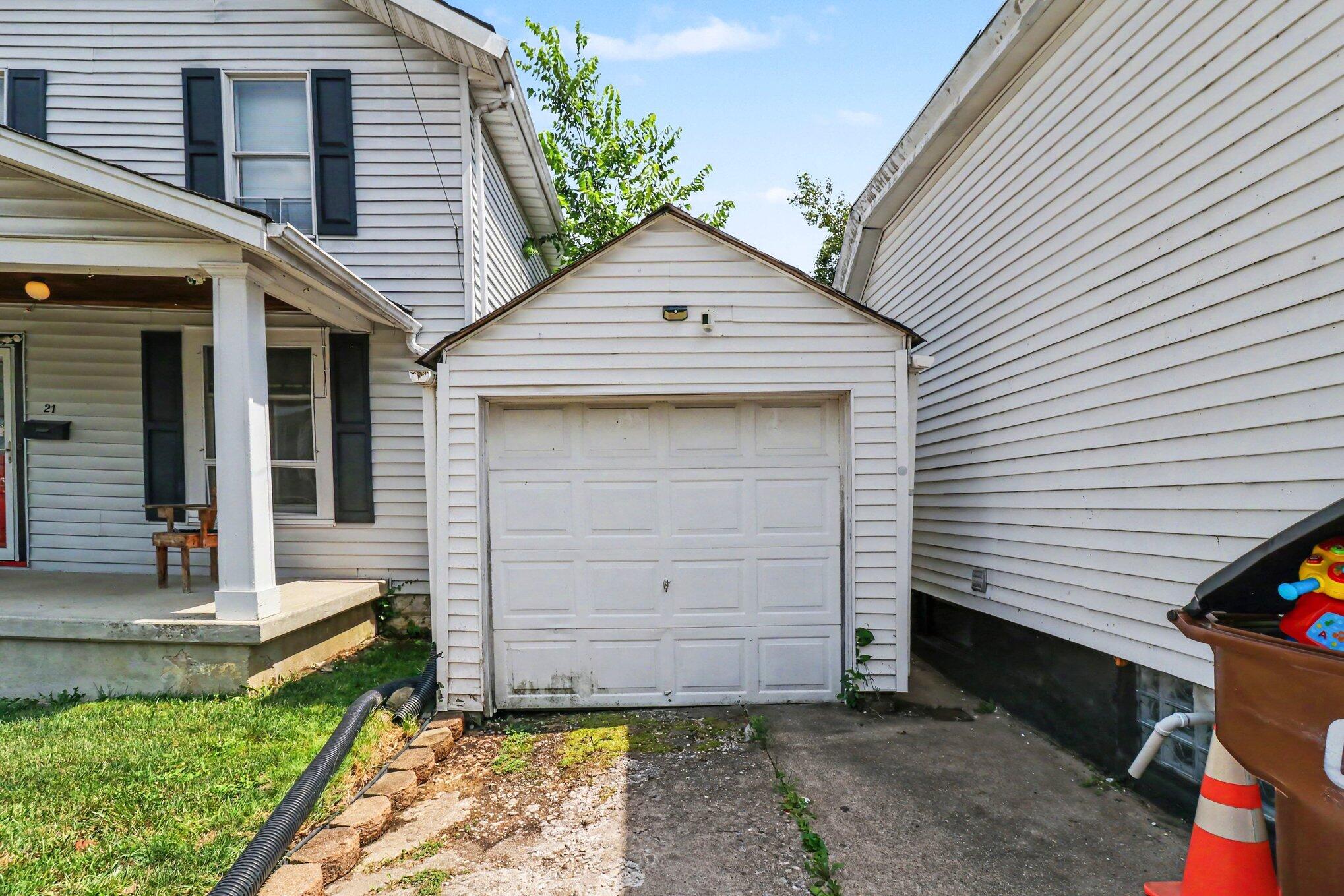 3302 Rogers Street Property Photo 13