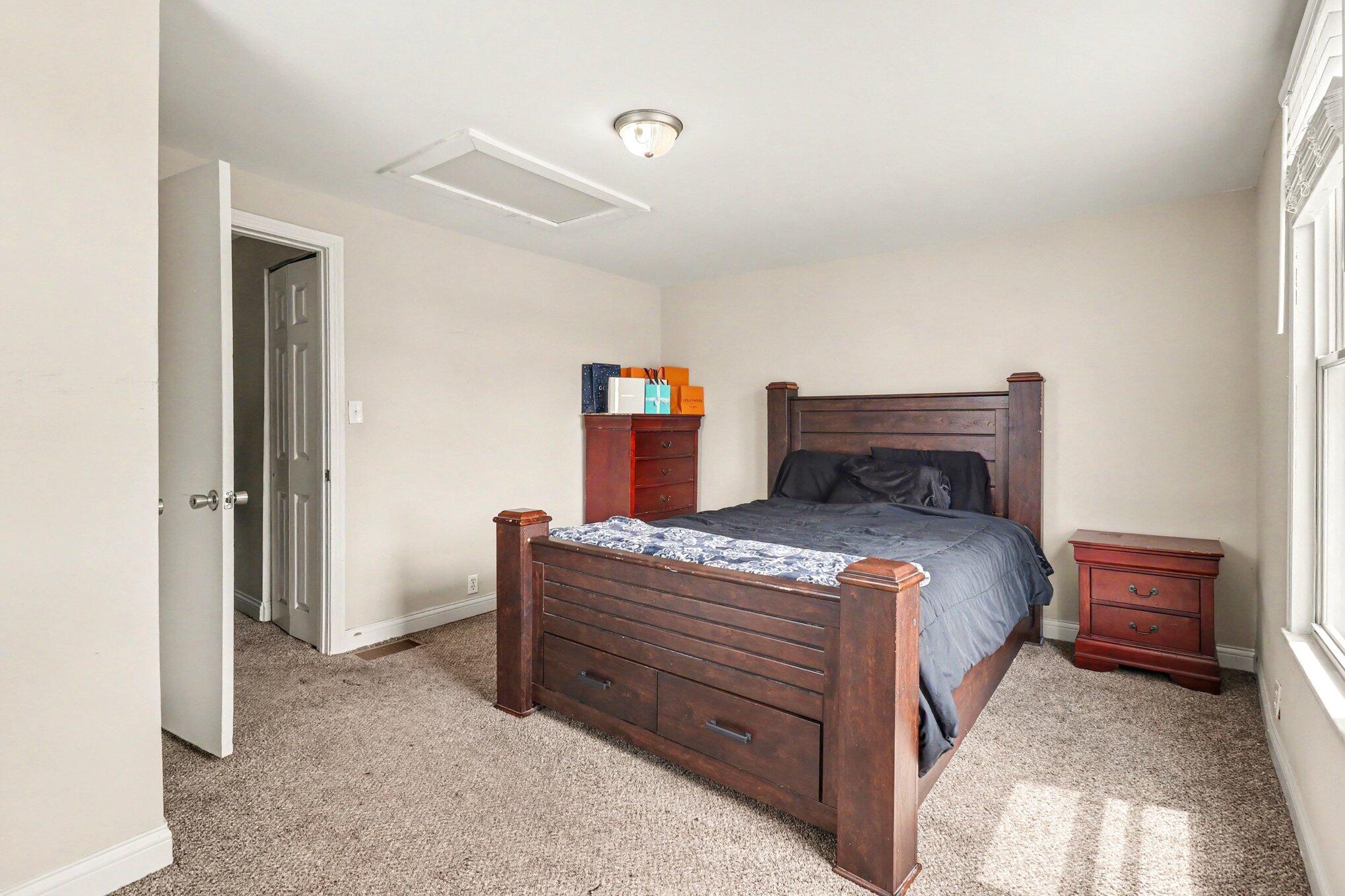 3302 Rogers Street Property Photo 17