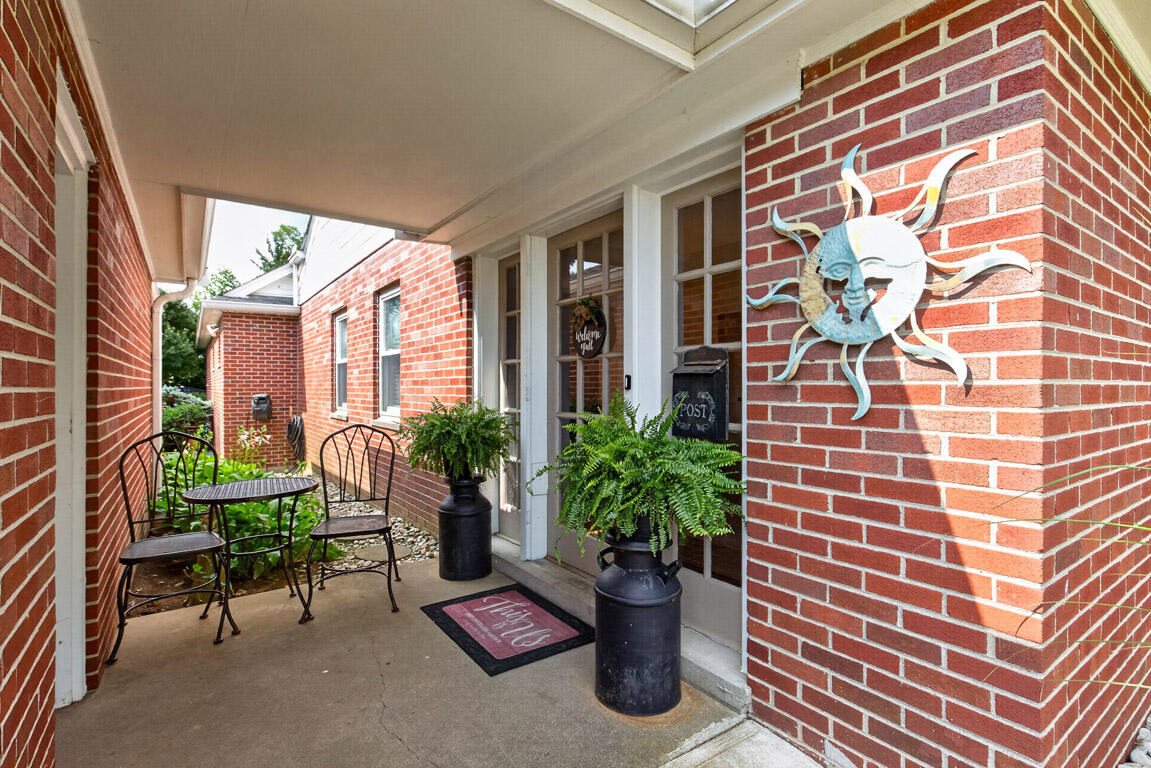 9 Wright Court Property Photo 6