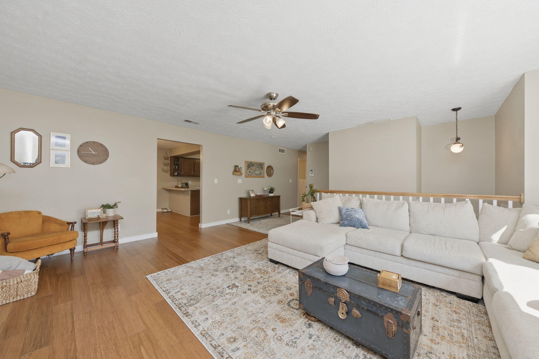 4660 Winters Lane Property Photo 8