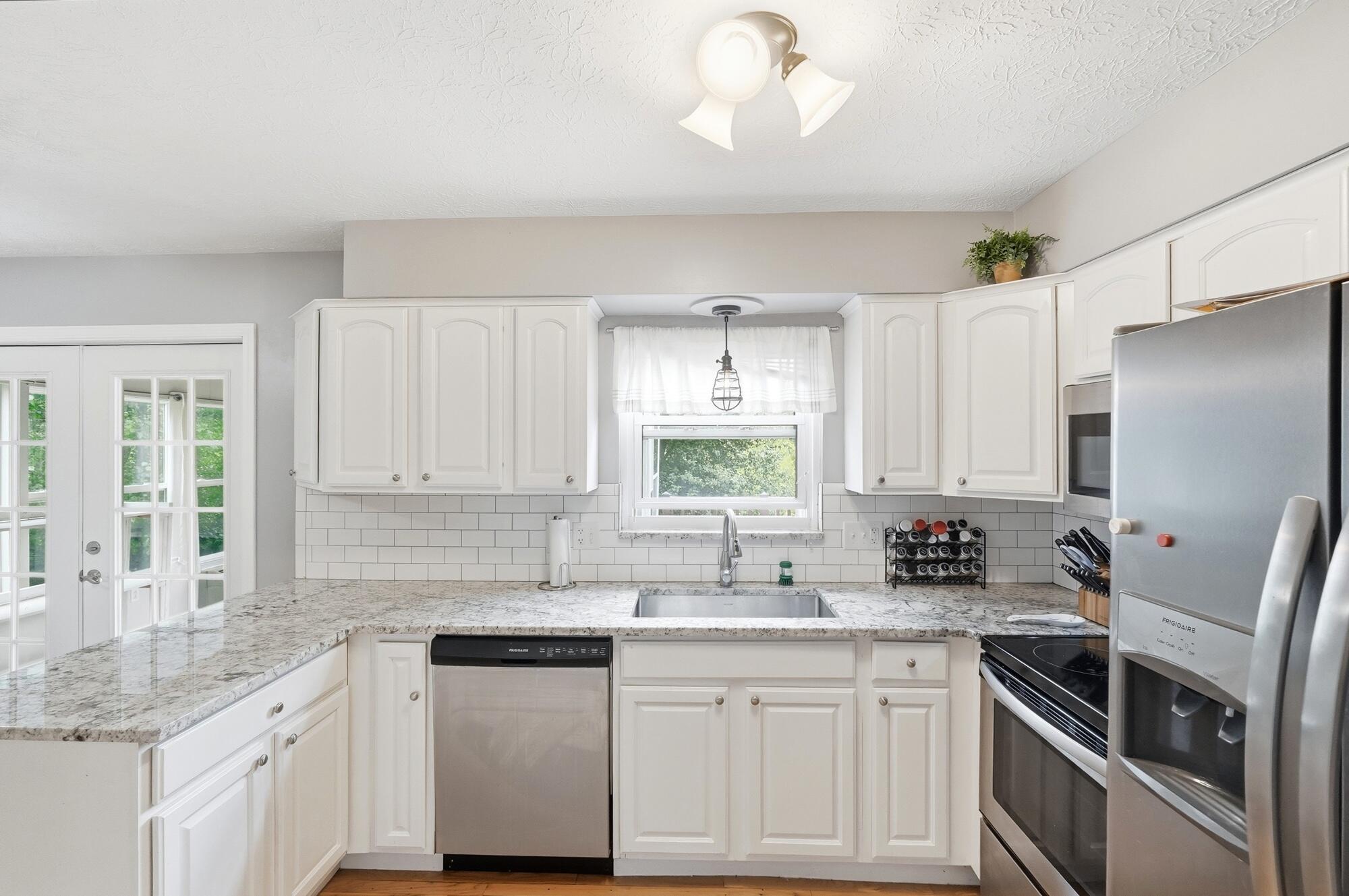 14 Hillside Avenue Property Photo 15
