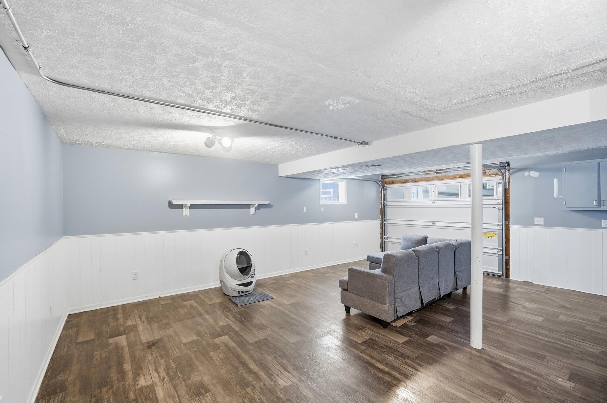 14 Hillside Avenue Property Photo 32