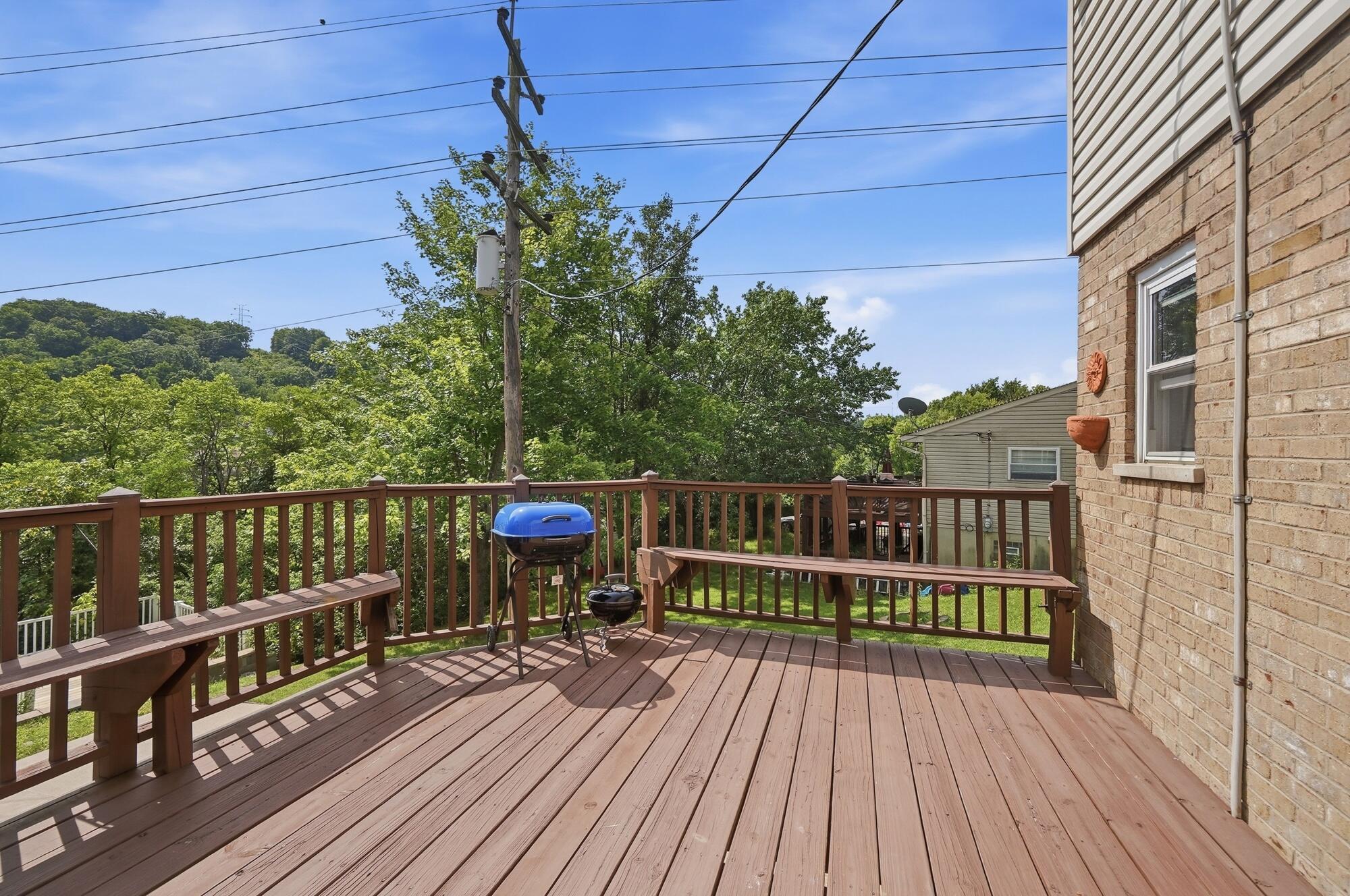 14 Hillside Avenue Property Photo 41