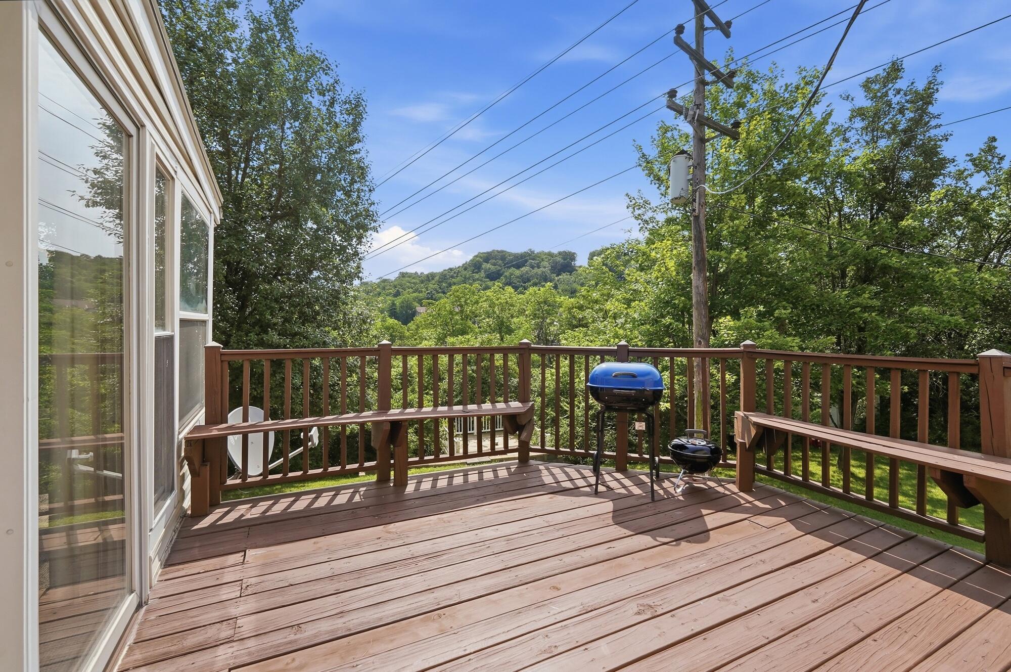 14 Hillside Avenue Property Photo 42