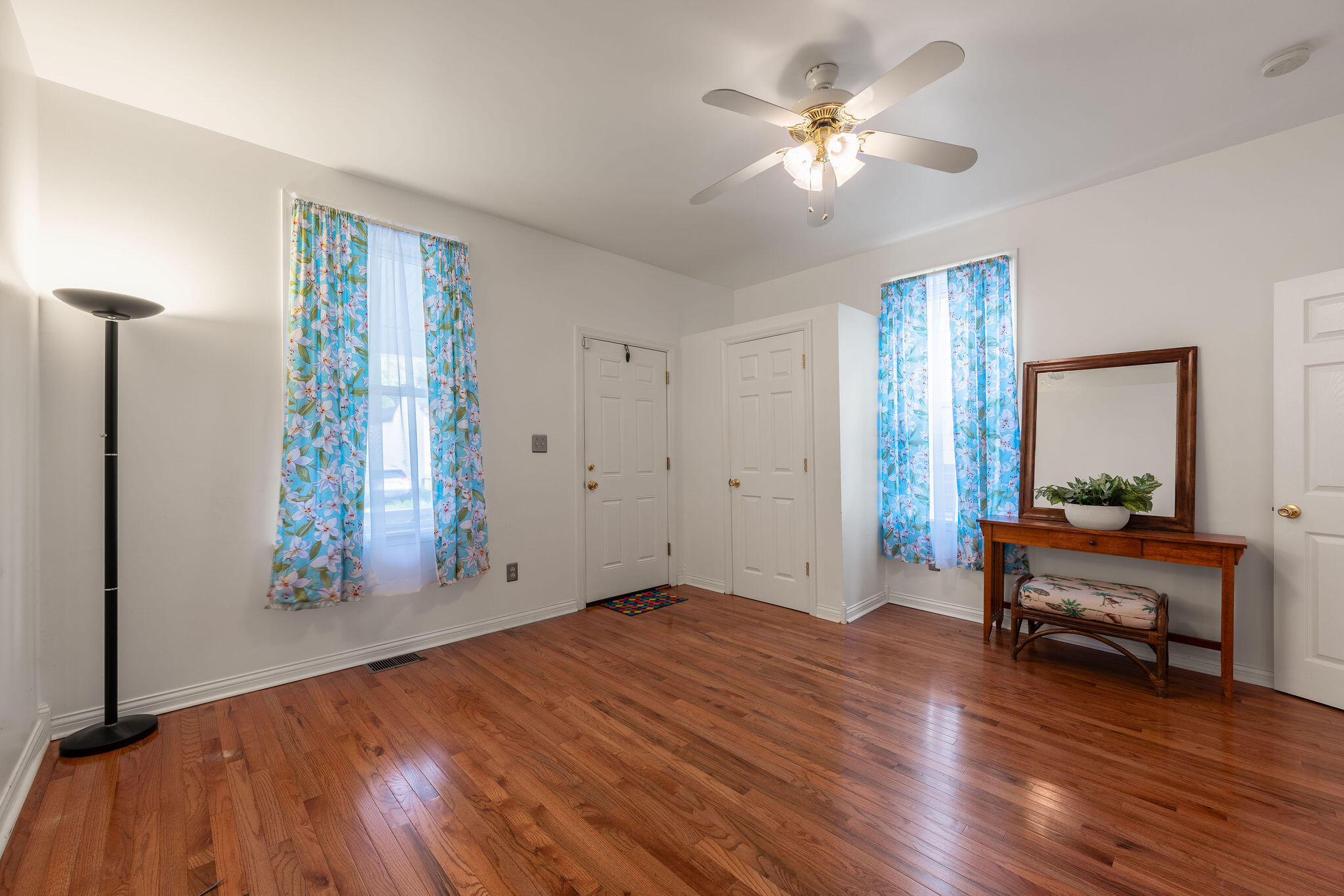 326 Grandview Avenue Property Photo 15