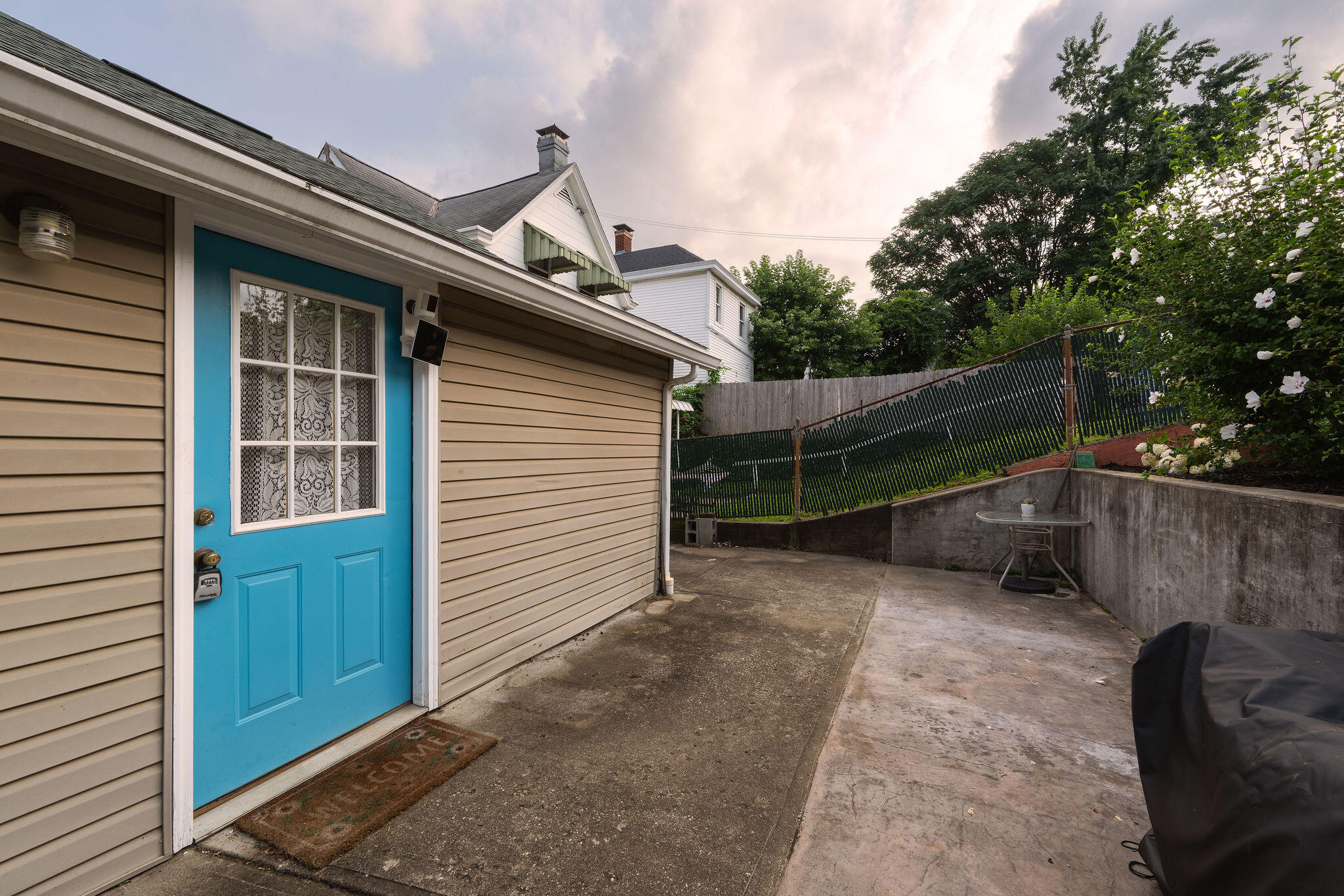 326 Grandview Avenue Property Photo 35