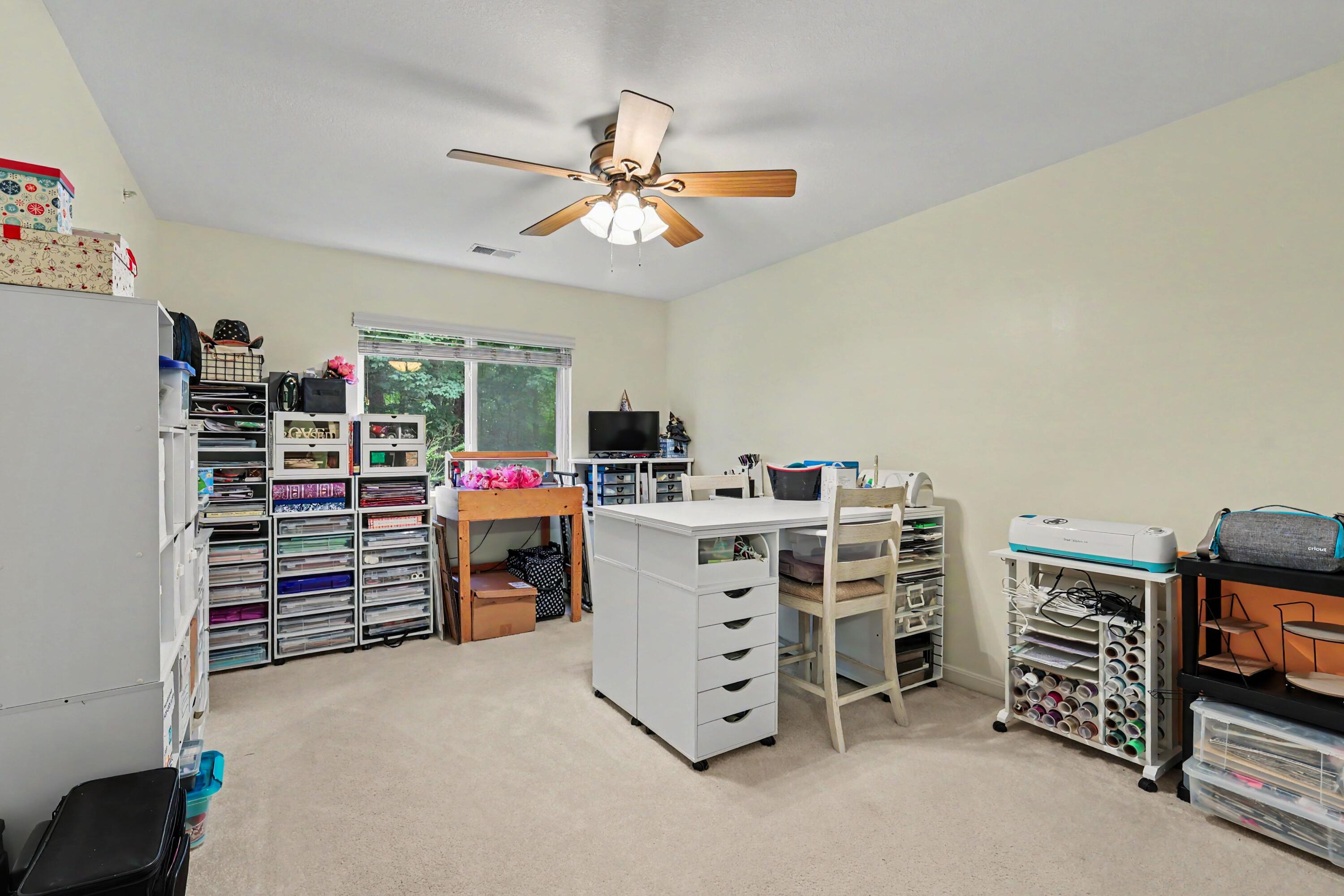 5877 Boulder View Property Photo 6