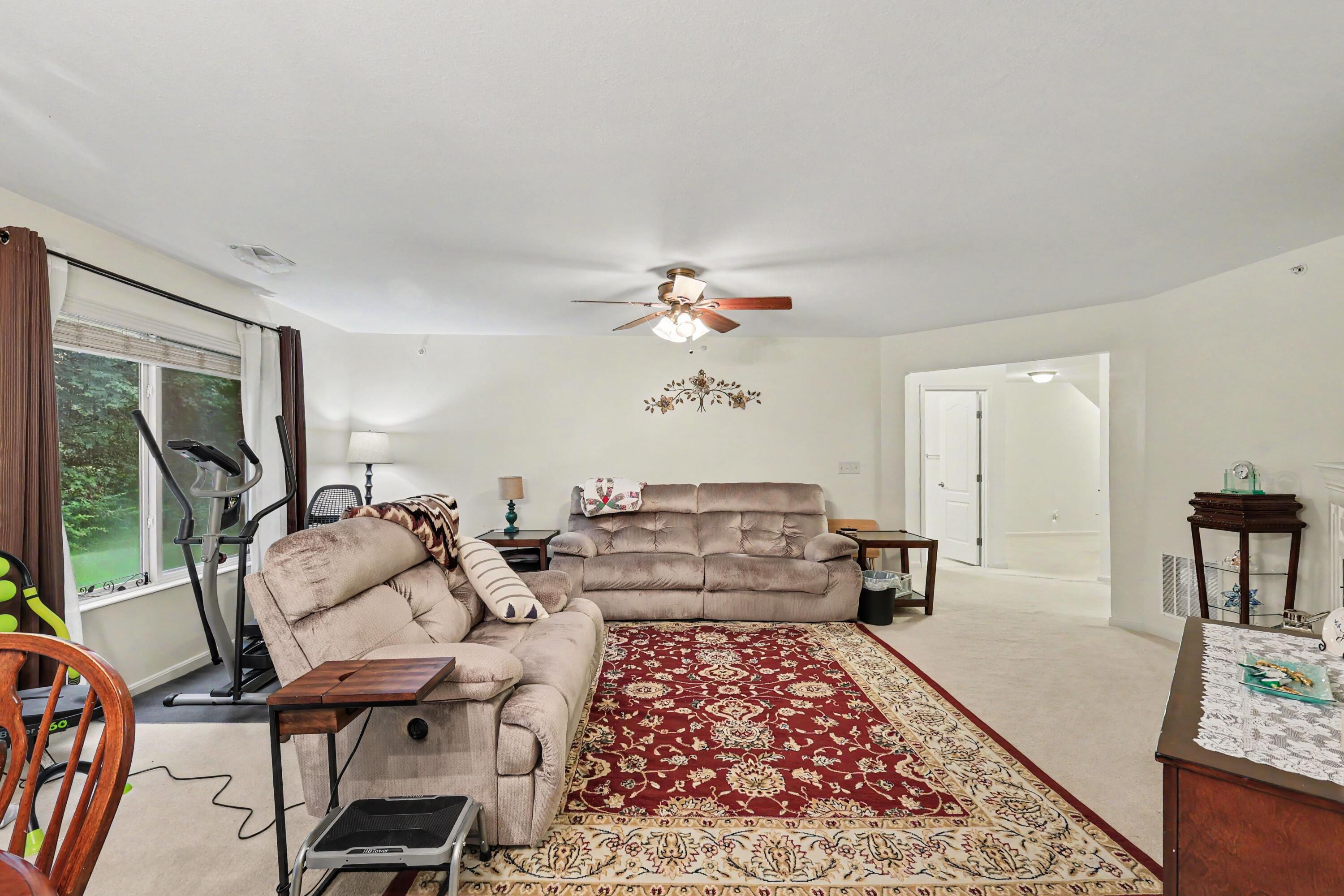 5877 Boulder View Property Photo 8