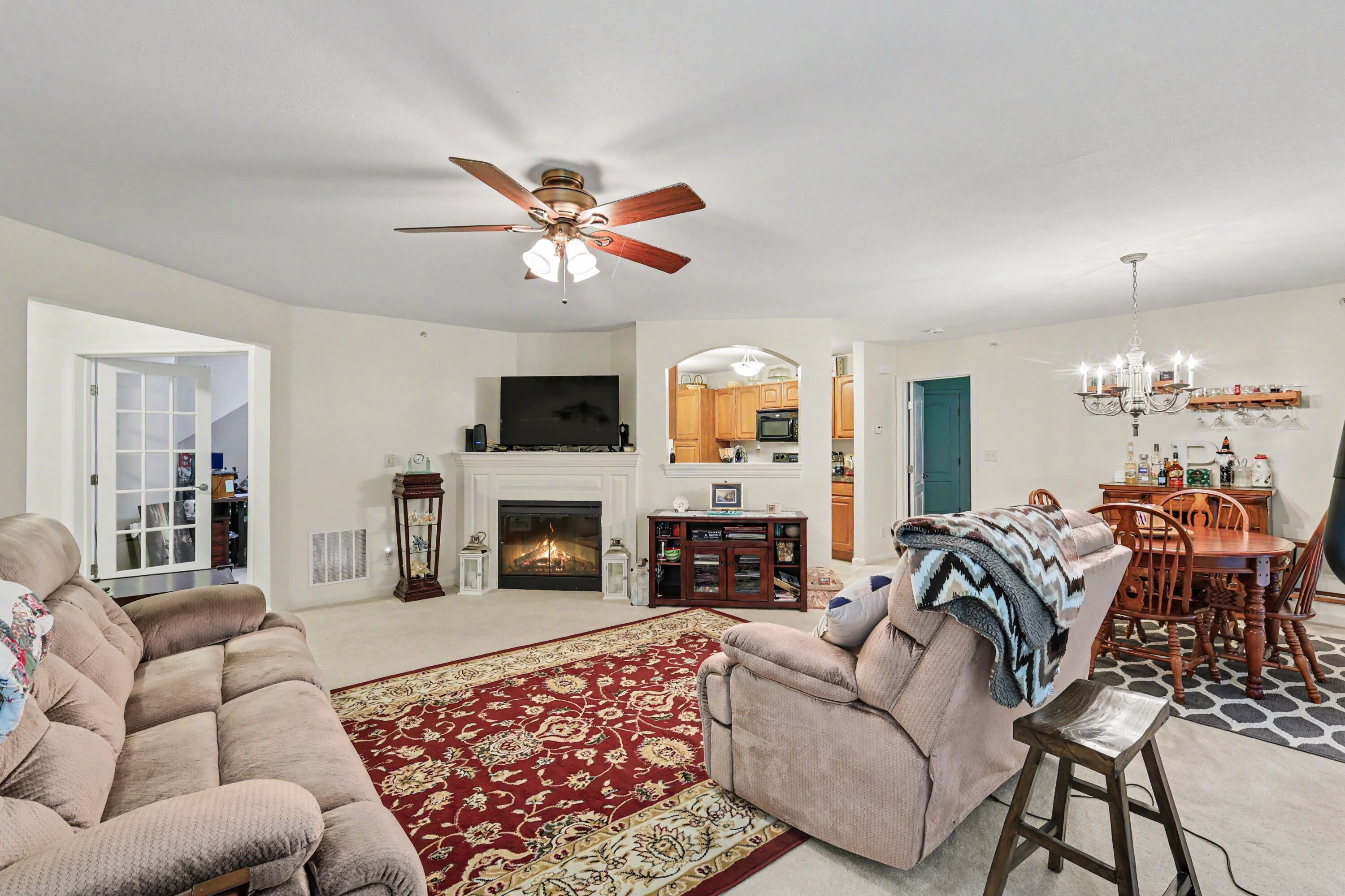 5877 Boulder View Property Photo 9