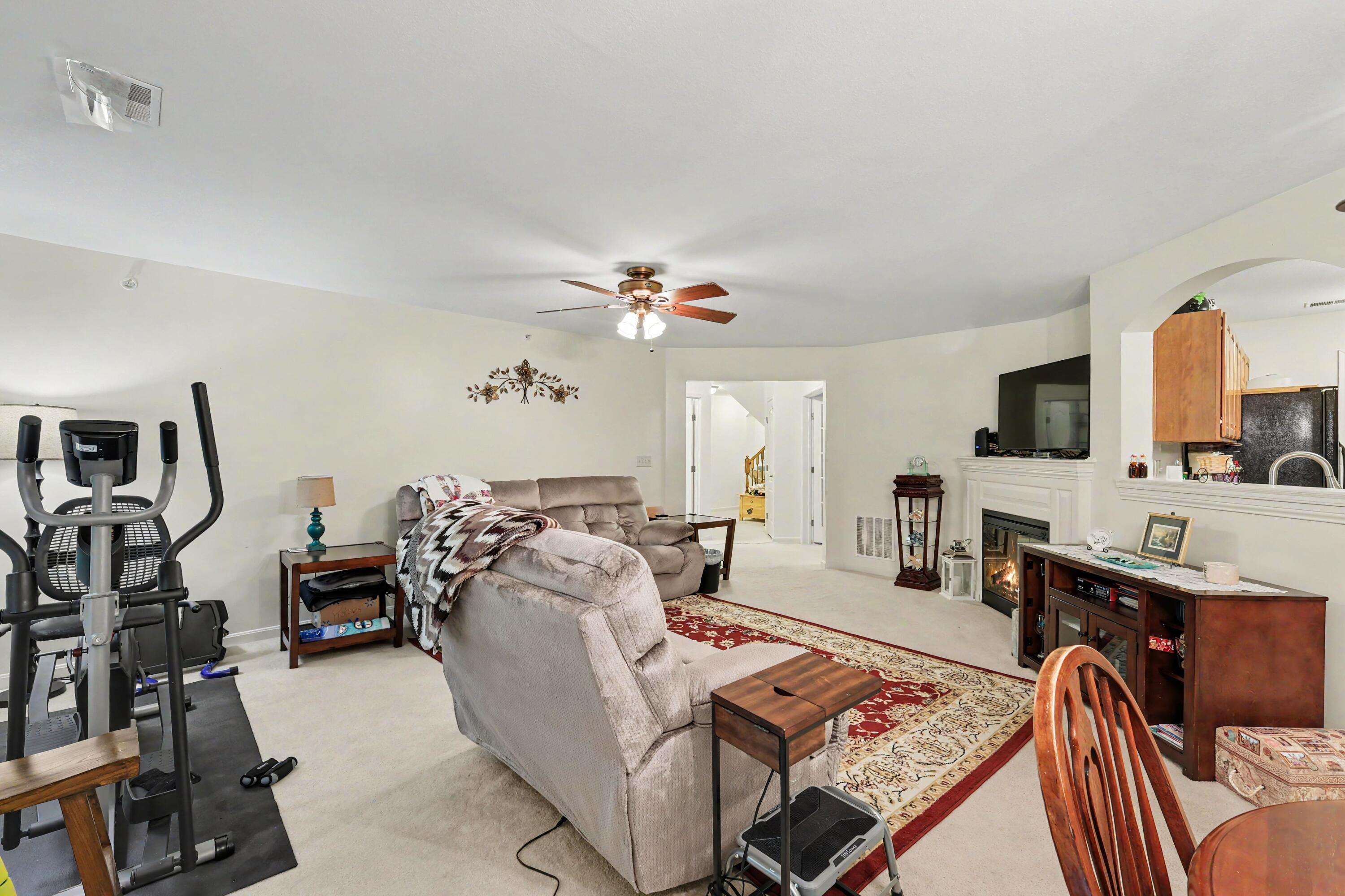 5877 Boulder View Property Photo 10