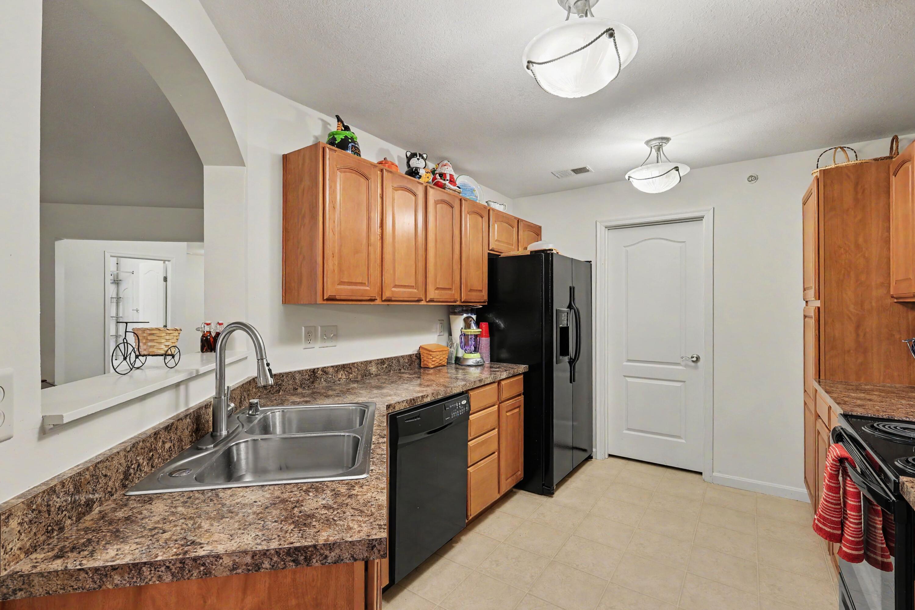 5877 Boulder View Property Photo 14