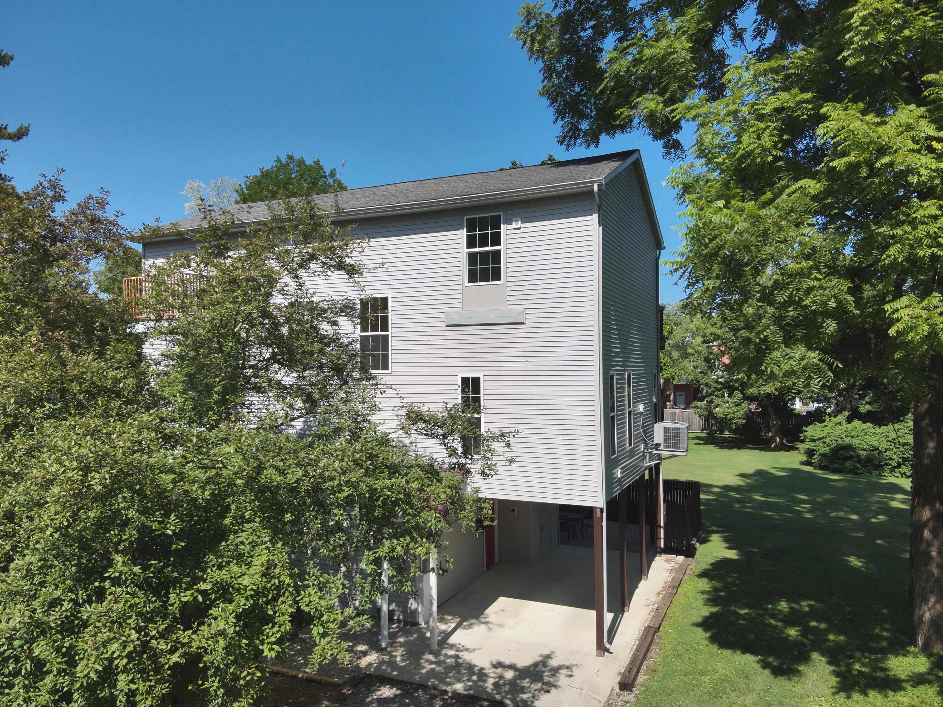 111 Parkview Street Property Photo 2