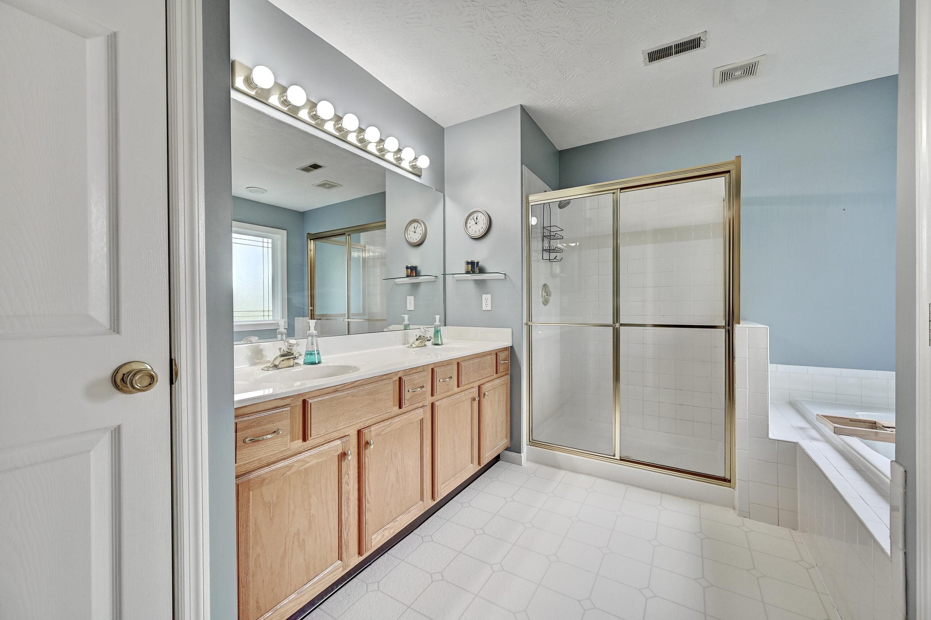 48 Harness Lane Property Photo 17