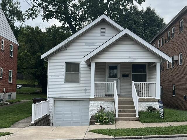 1029 Taylor Avenue Property Photo 1