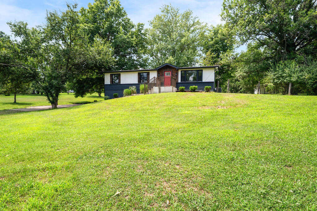 10321 Madonna Drive Property Photo 1