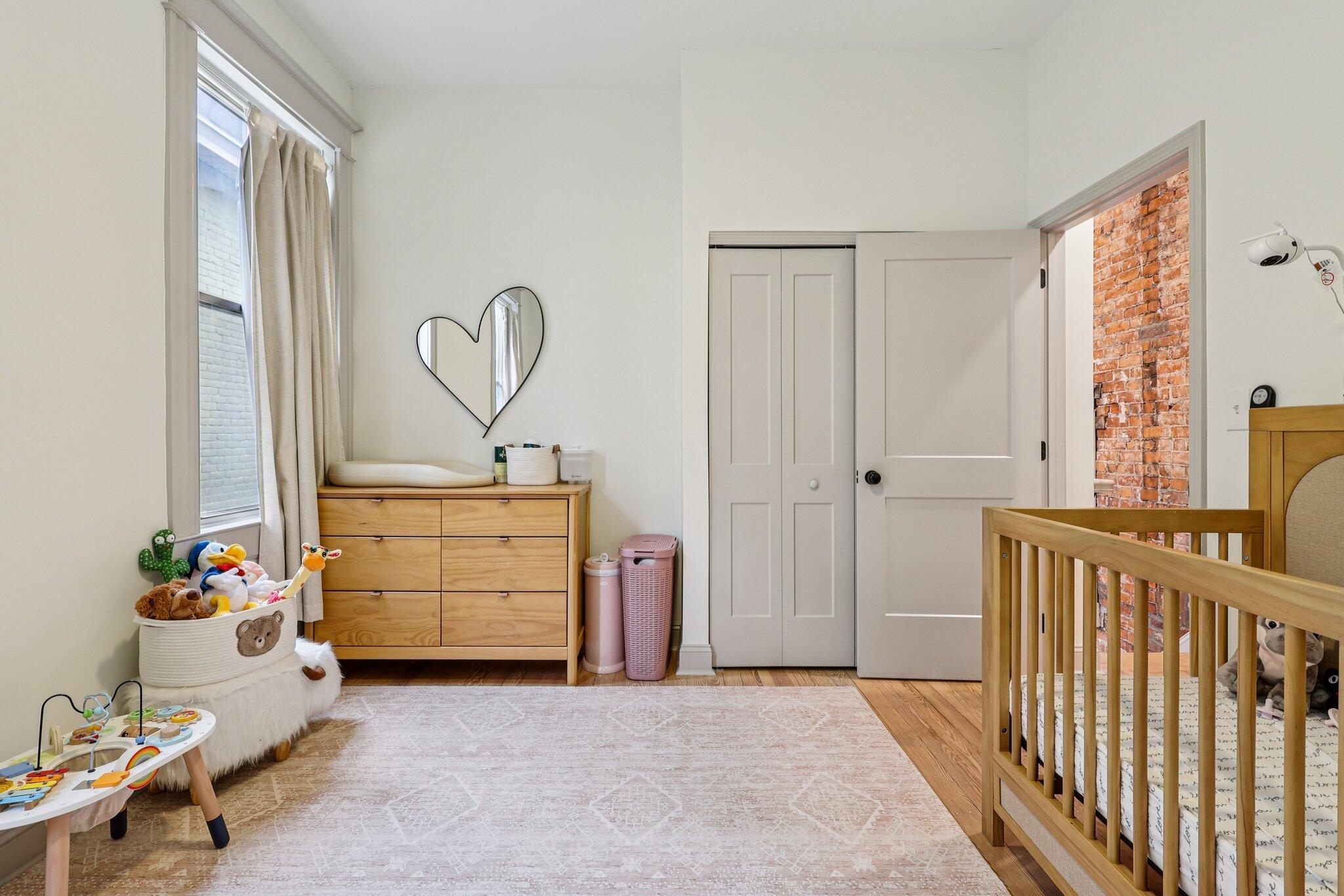 1109 Lee Street Property Photo 23
