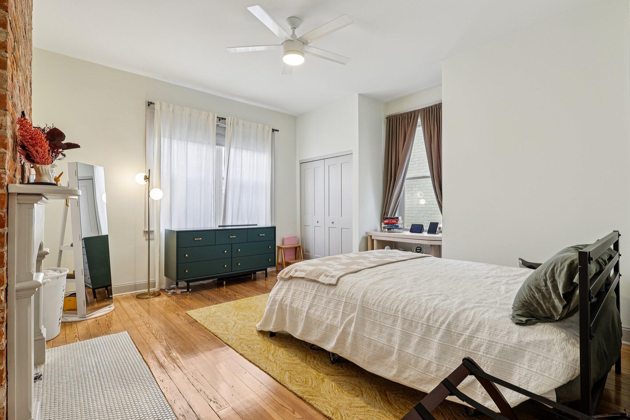 1109 Lee Street Property Photo 25