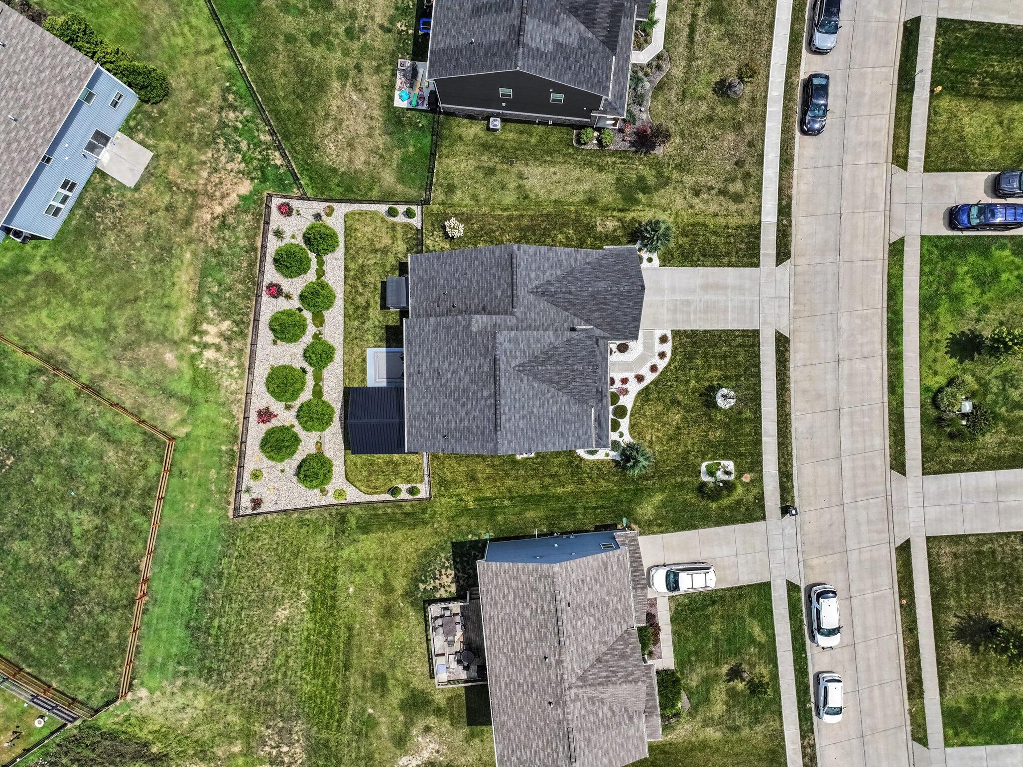 9980 Meadow Glen Drive Property Photo 30