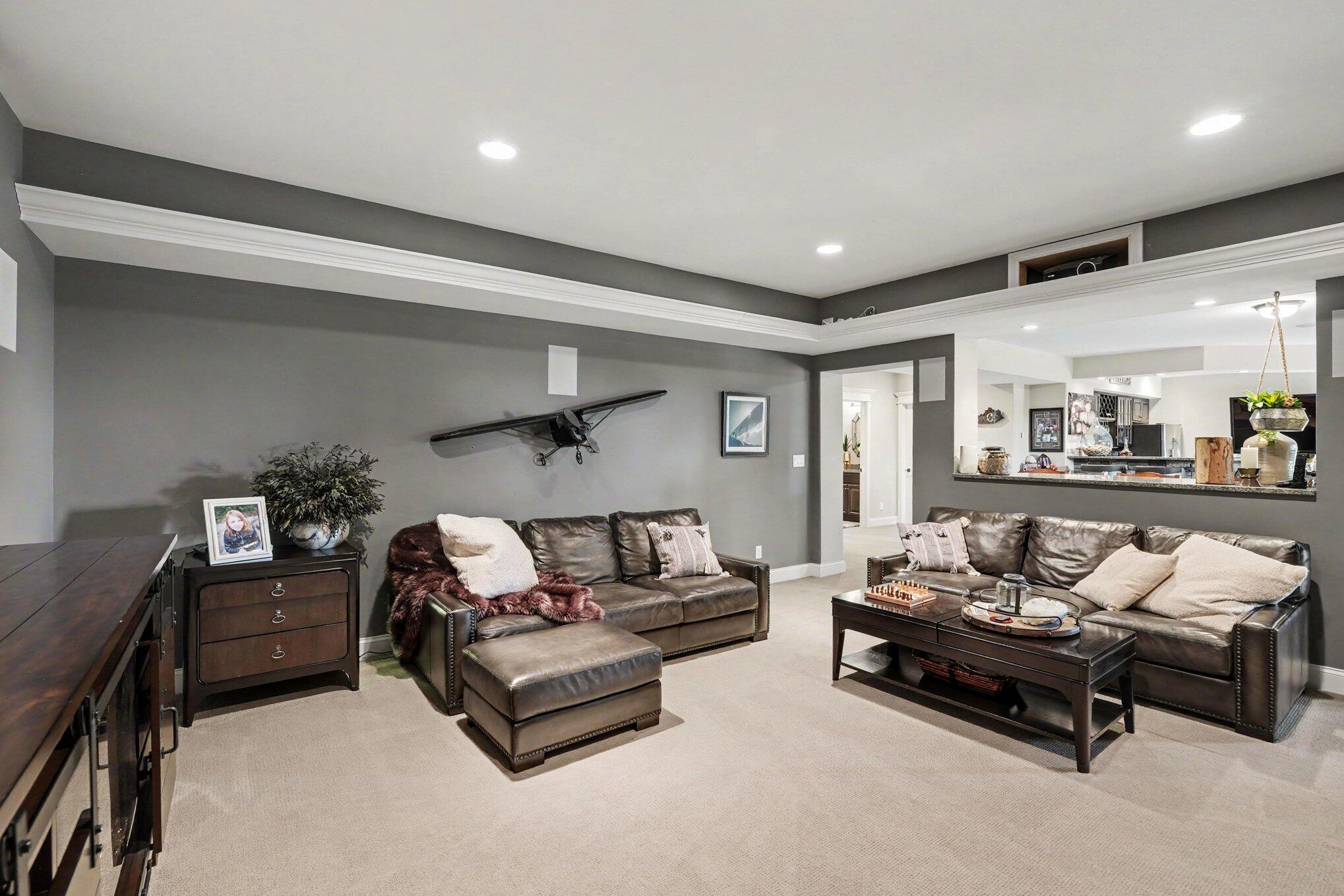 1609 Big Brown Court Property Photo 29