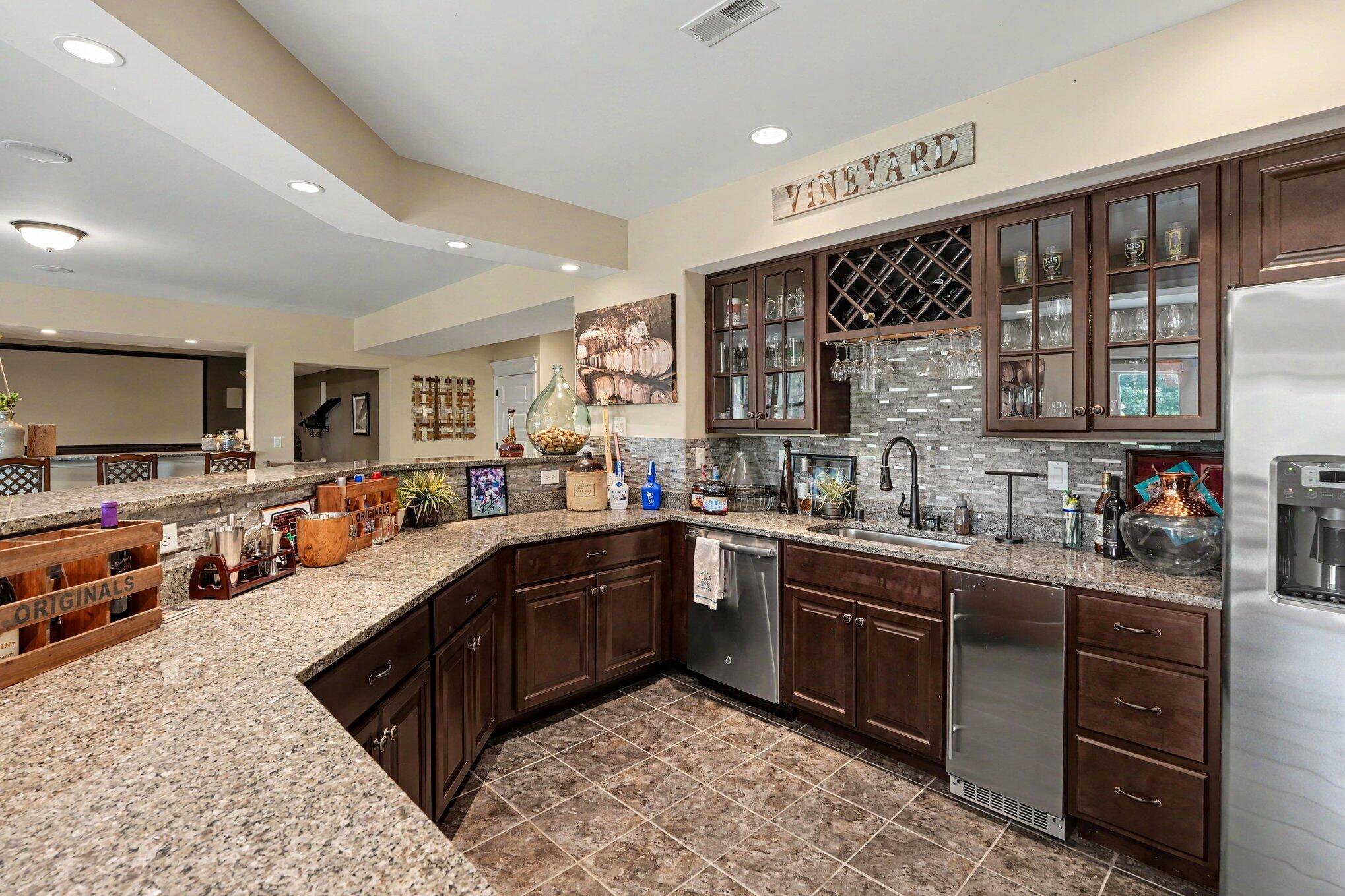 1609 Big Brown Court Property Photo 32